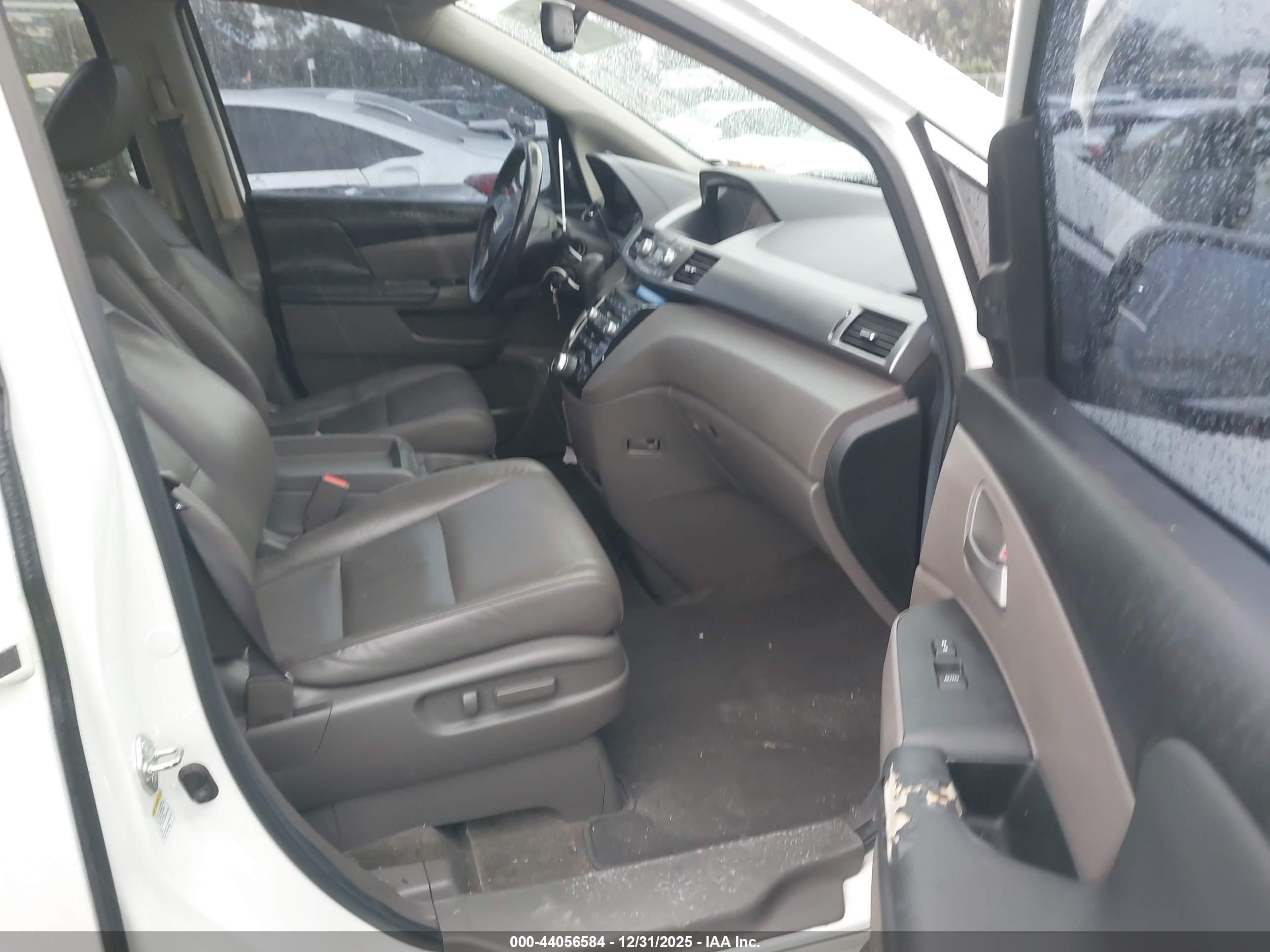 HONDA ODYSSEY image 5