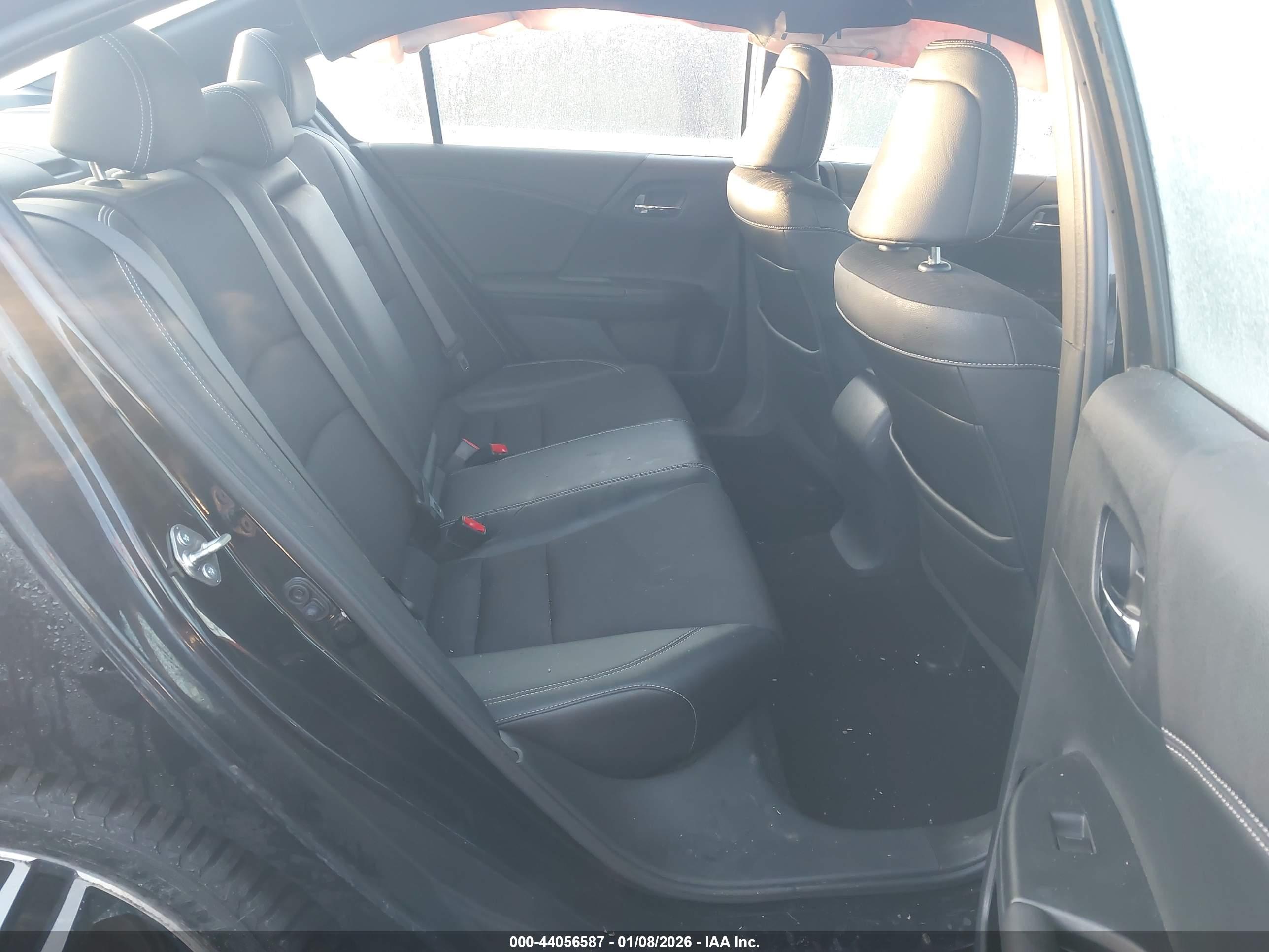 HONDA ACCORD image 8