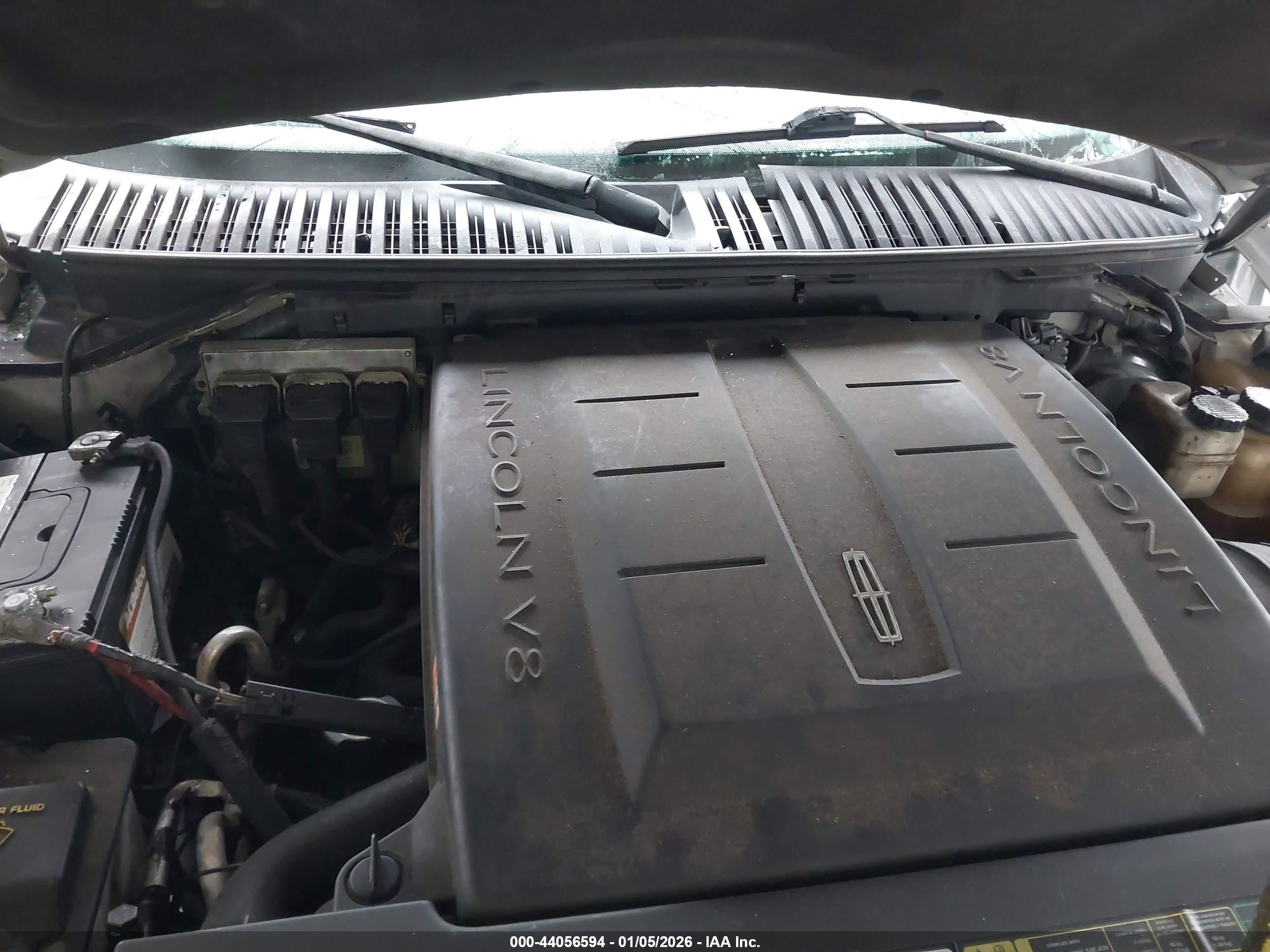 LINCOLN NAVIGATOR image 10