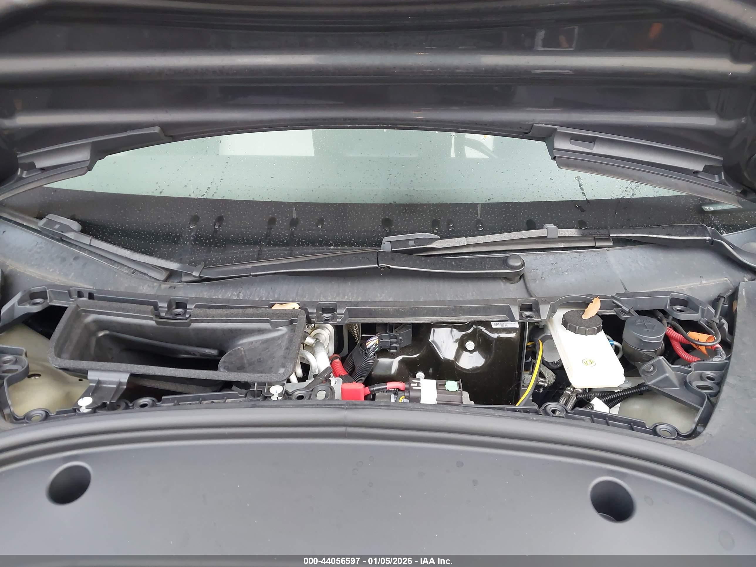 TESLA MODEL image 10