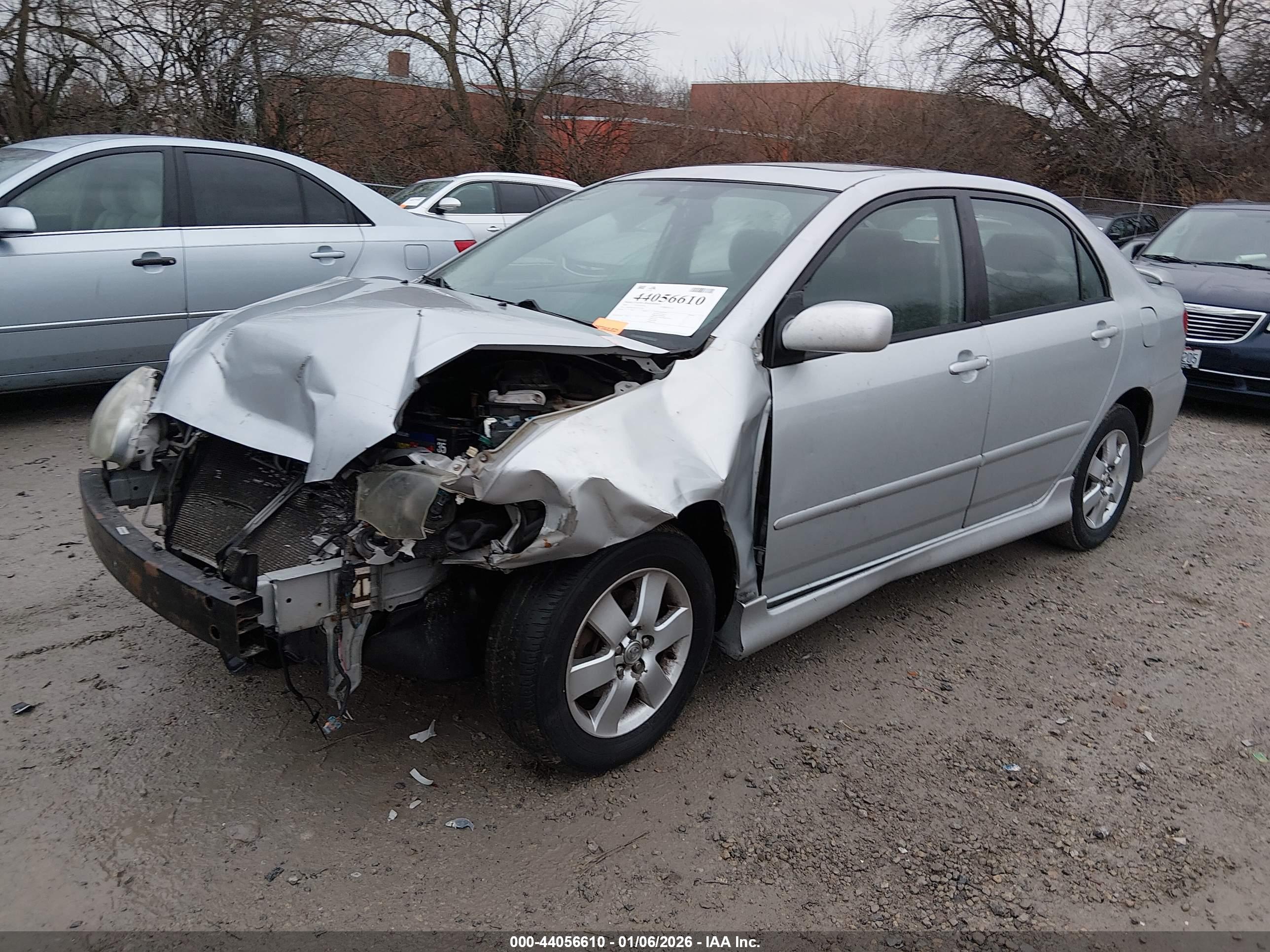 TOYOTA COROLLA image 2