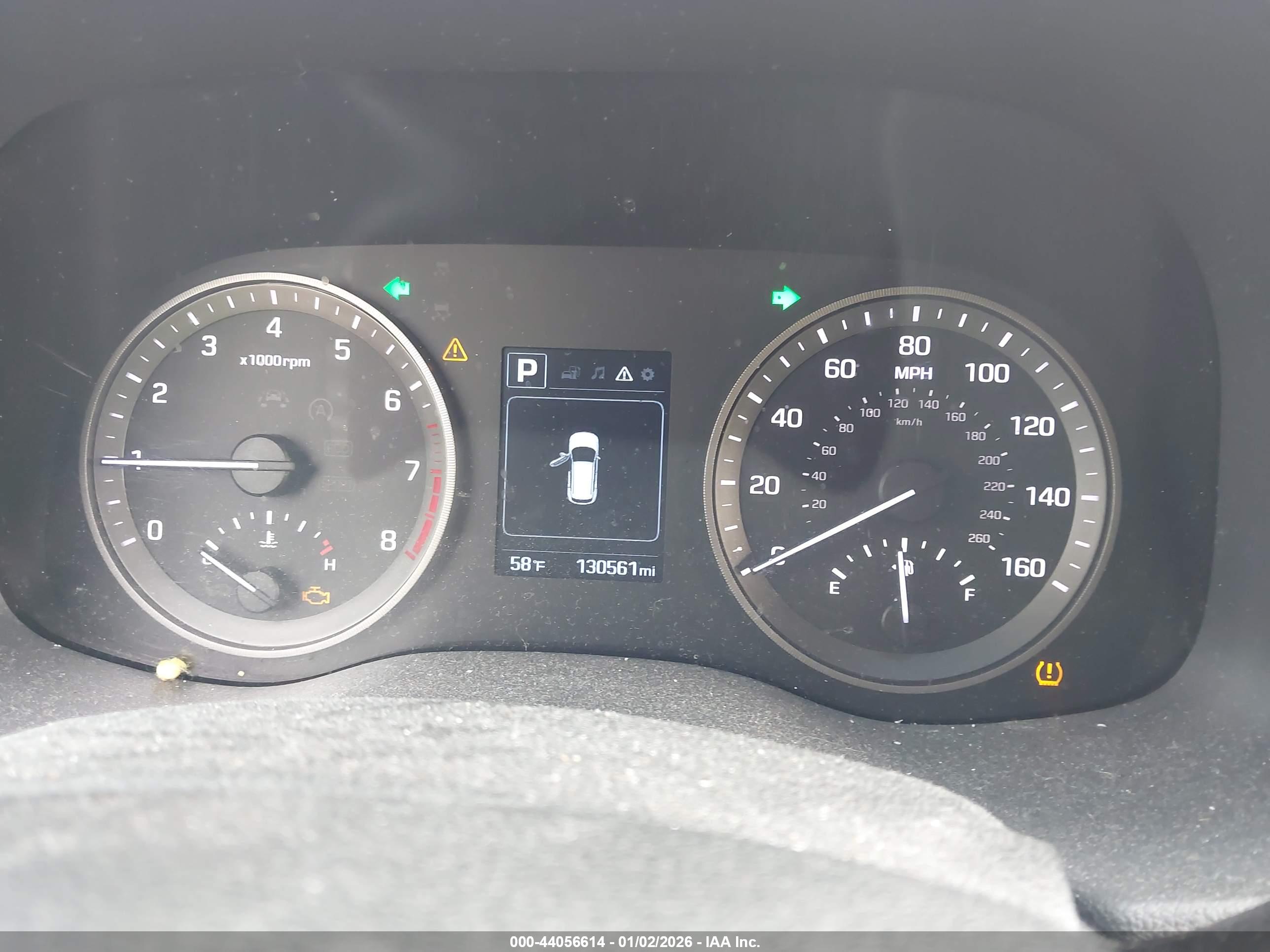 HYUNDAI TUCSON image 7