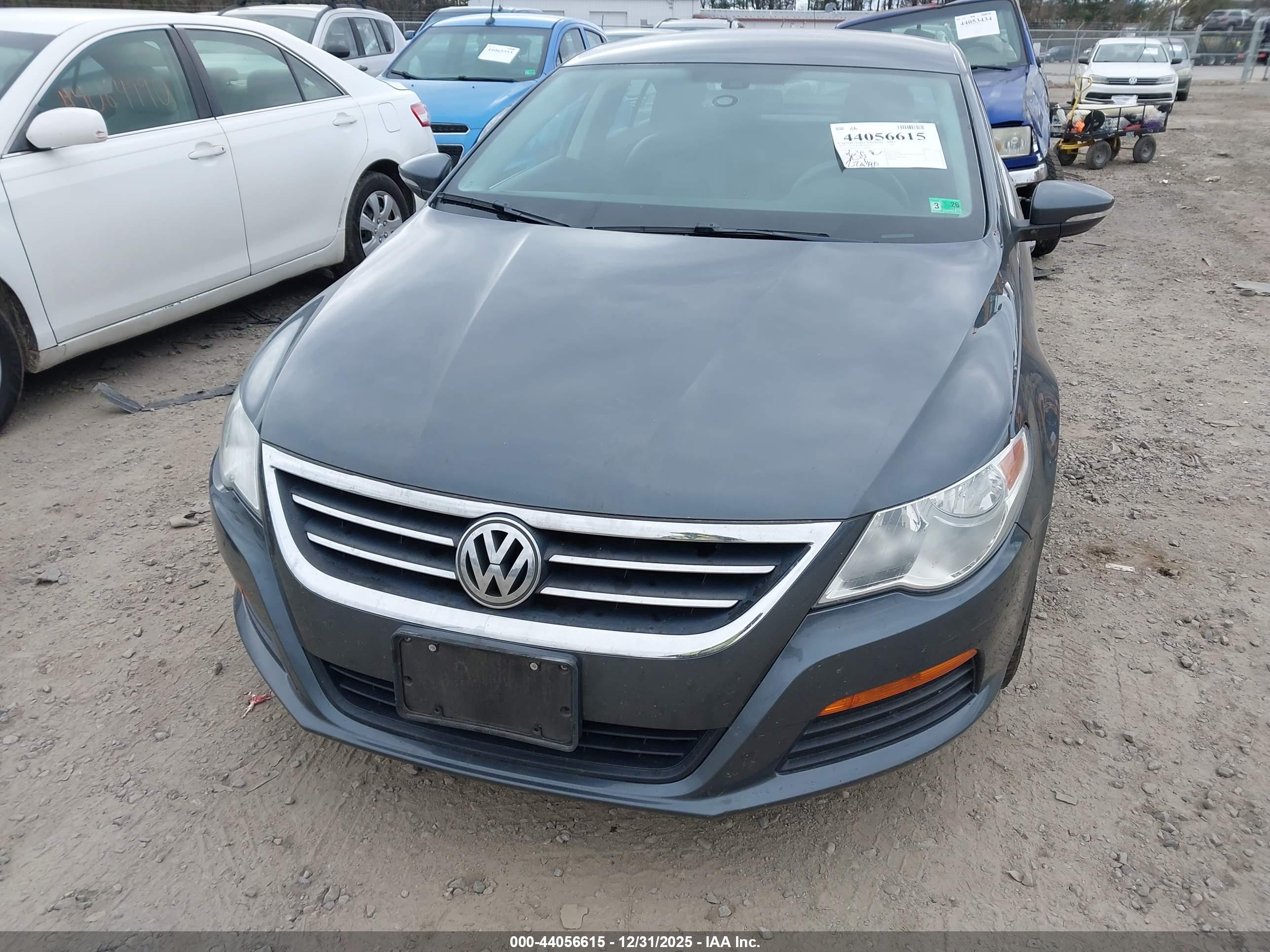 VOLKSWAGEN CC image 6