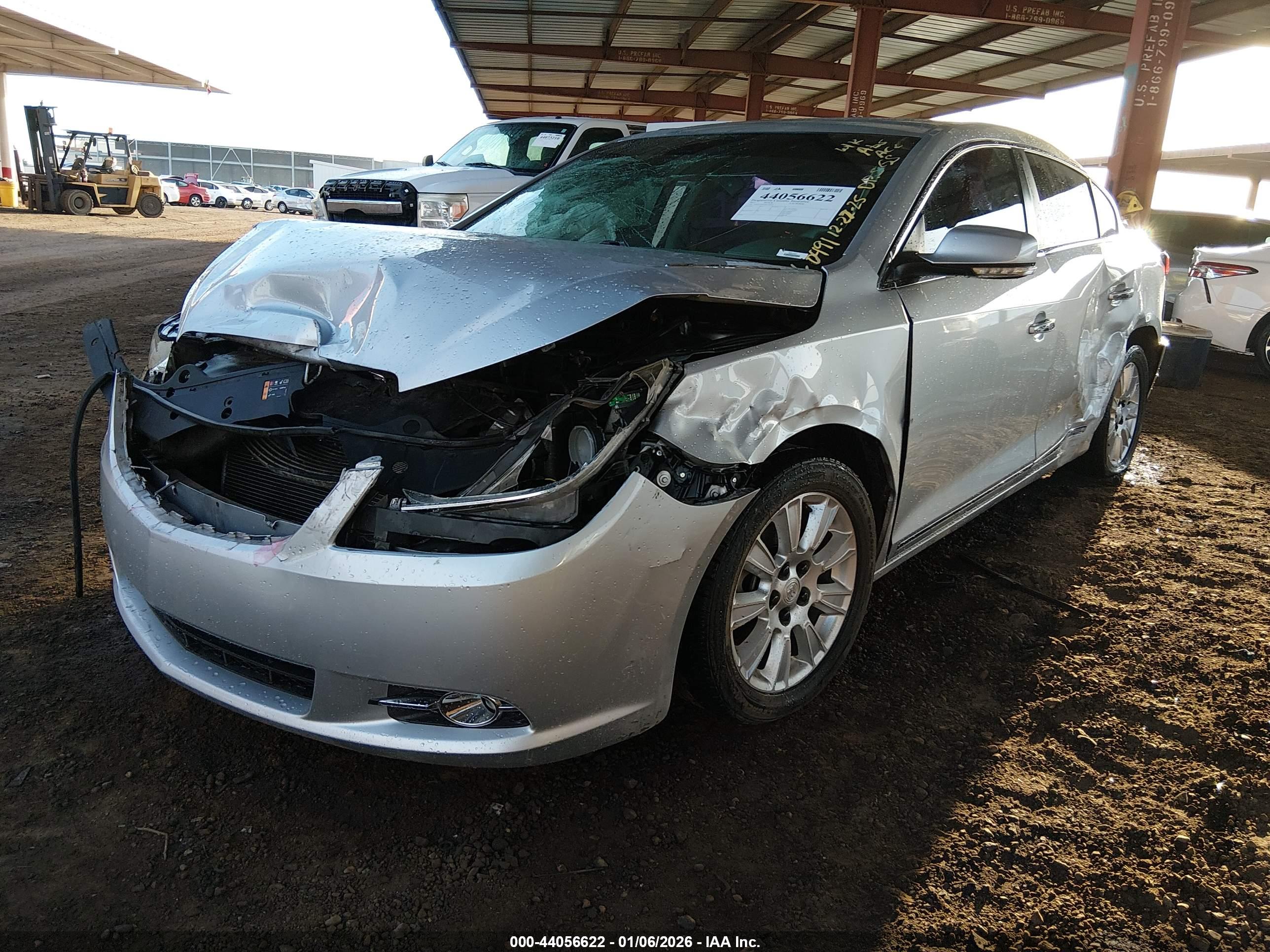 BUICK LACROSSE image 2