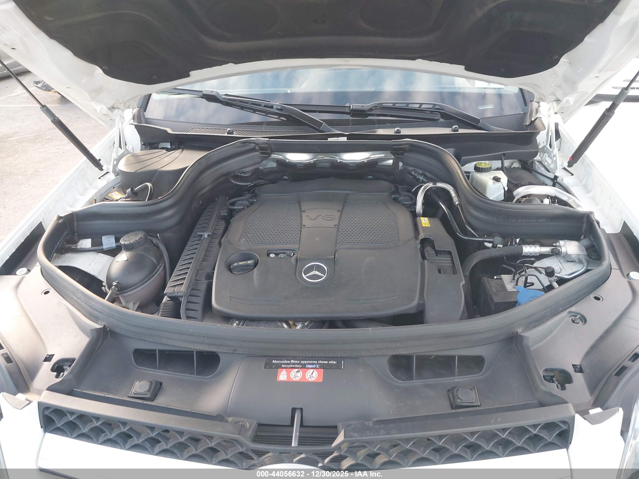 MERCEDES-BENZ GLK image 10
