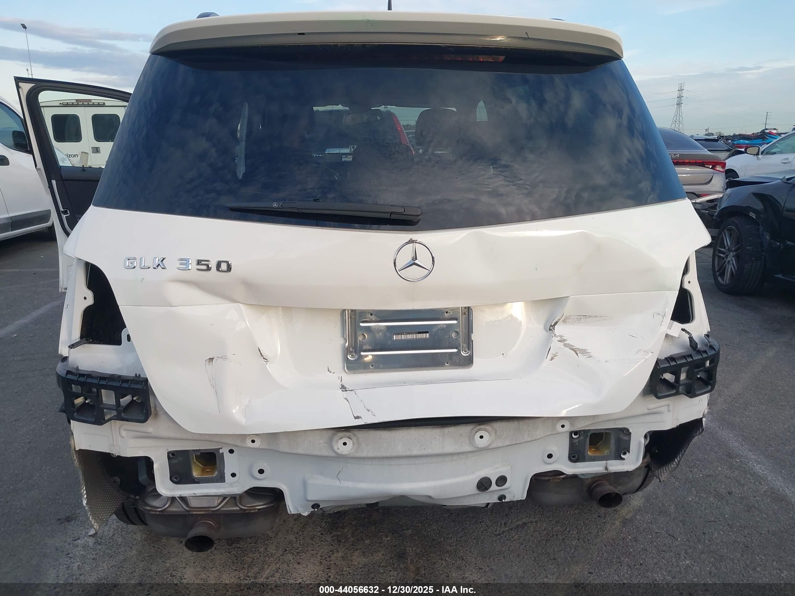 MERCEDES-BENZ GLK image 6