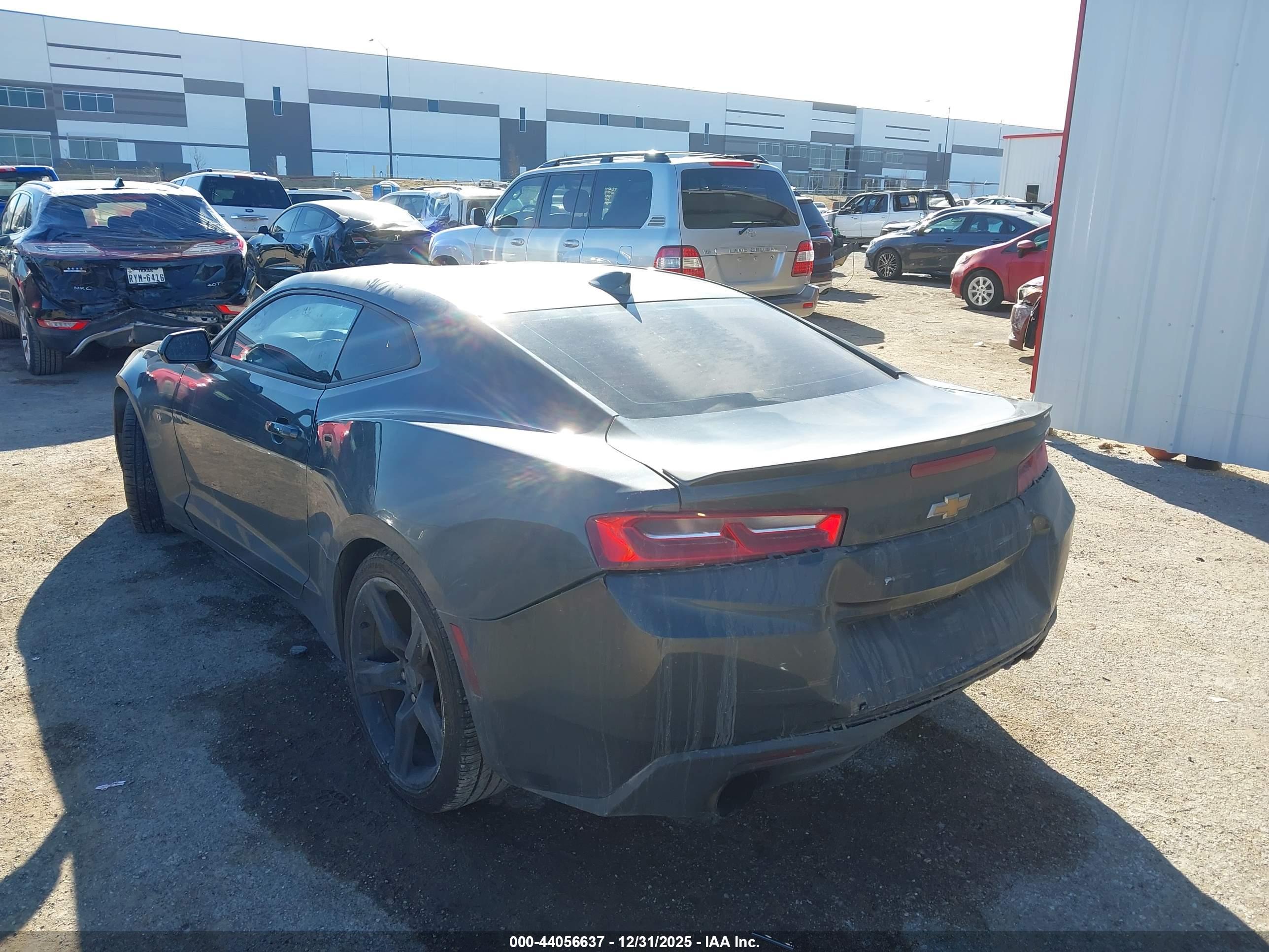 CHEVROLET CAMARO image 3