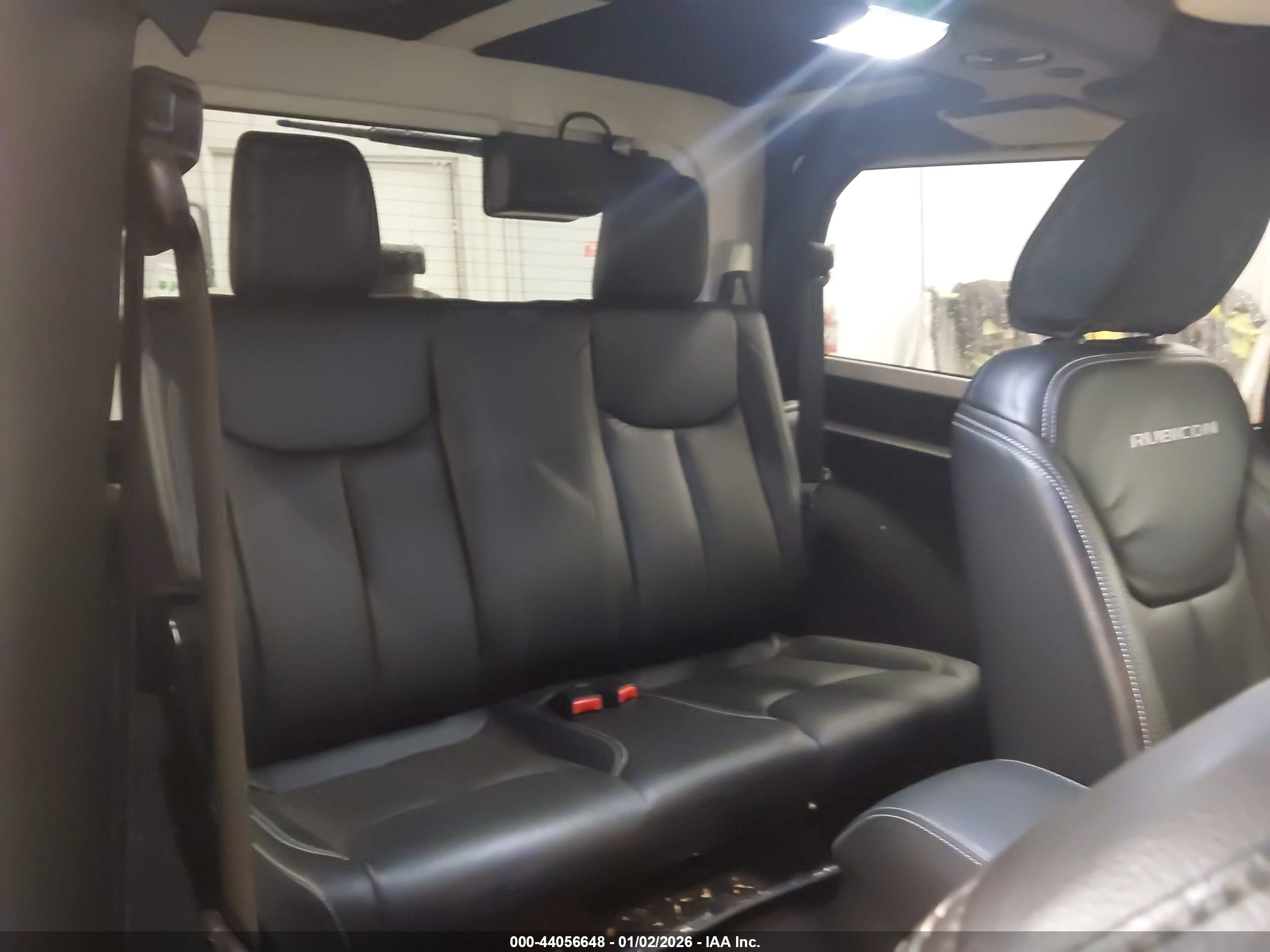 JEEP WRANGLER image 8