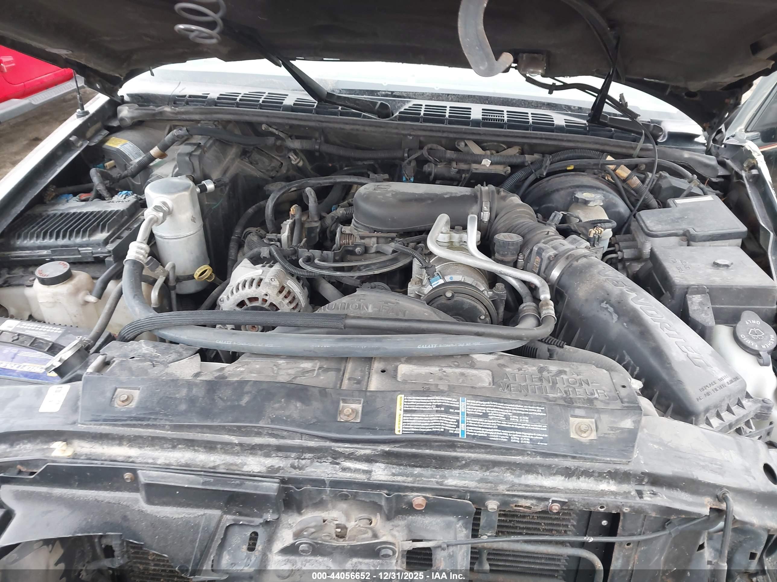 CHEVROLET BLAZER image 10
