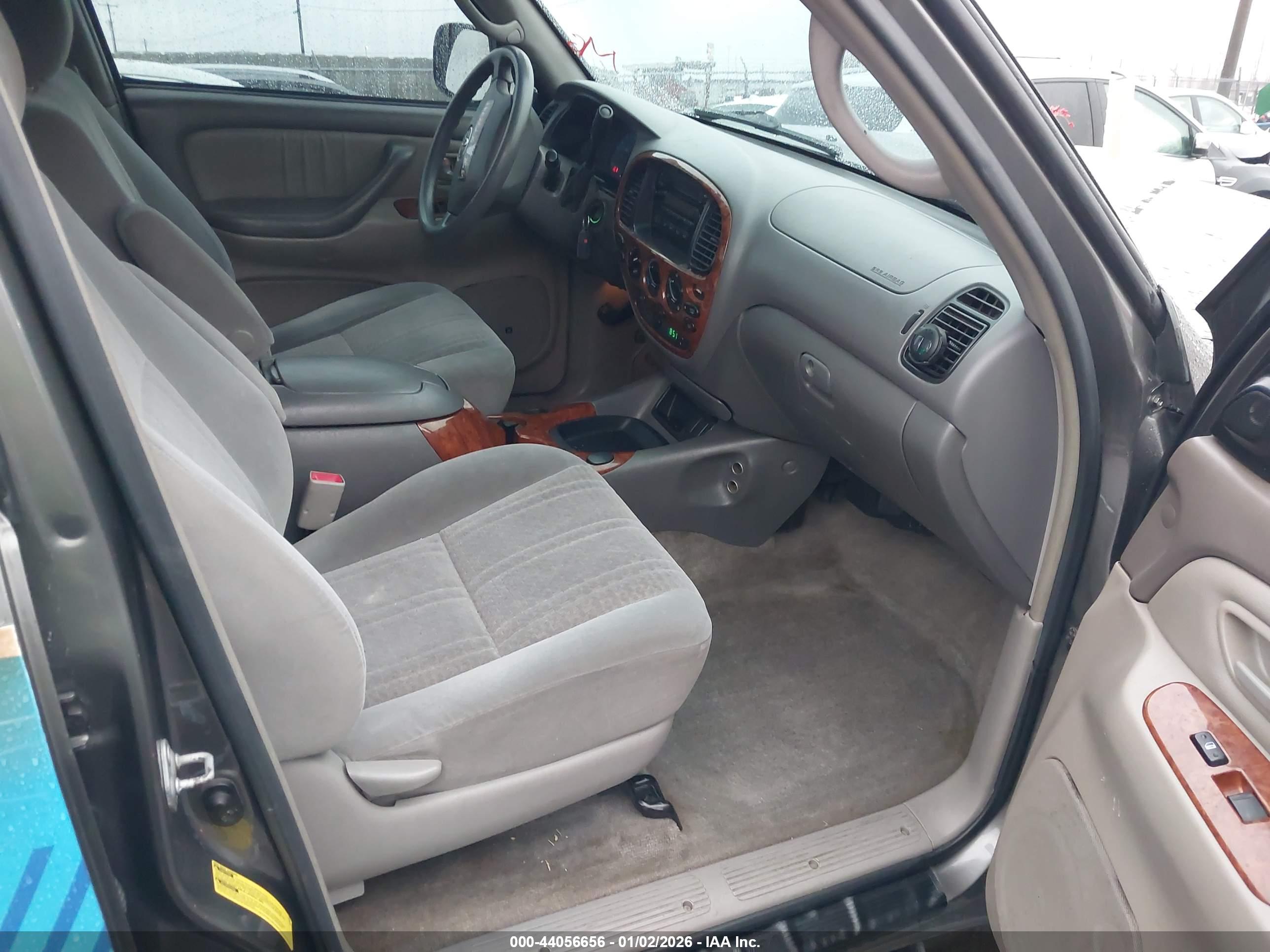 TOYOTA TUNDRA image 5
