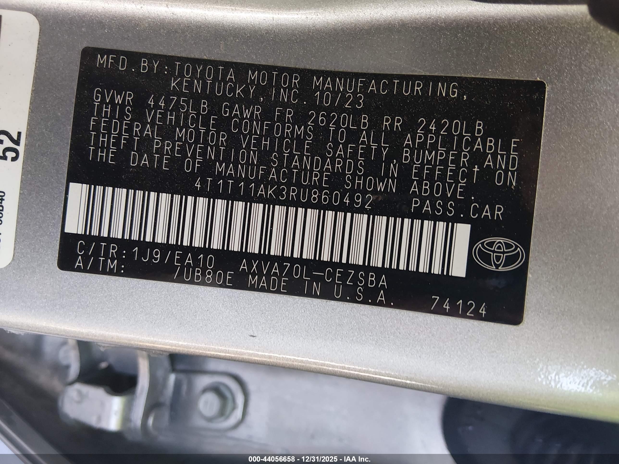 TOYOTA CAMRY image 9