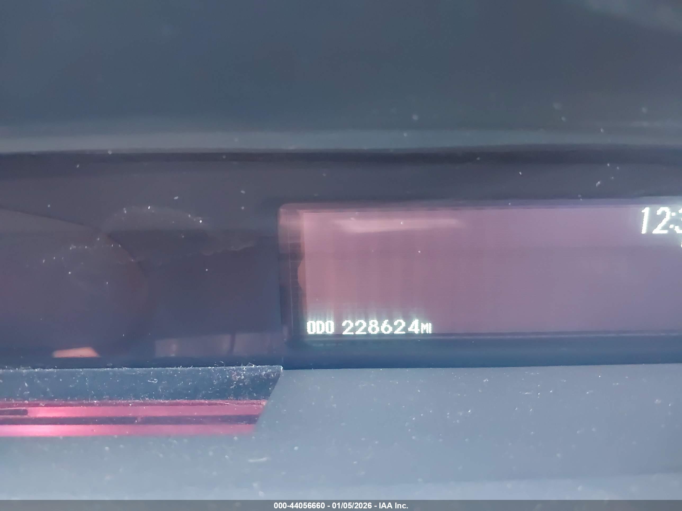 TOYOTA PRIUS image 7