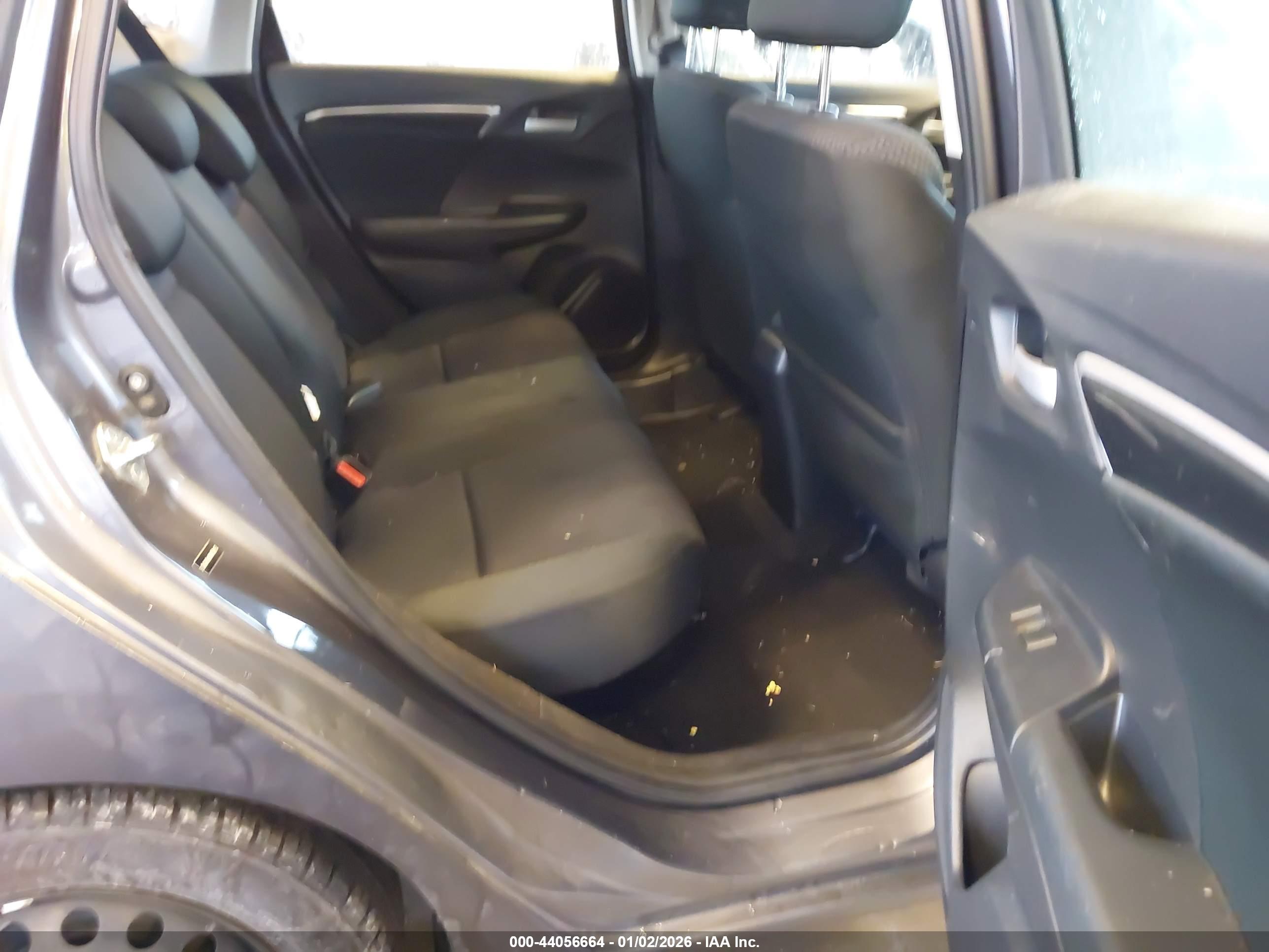 HONDA FIT image 8