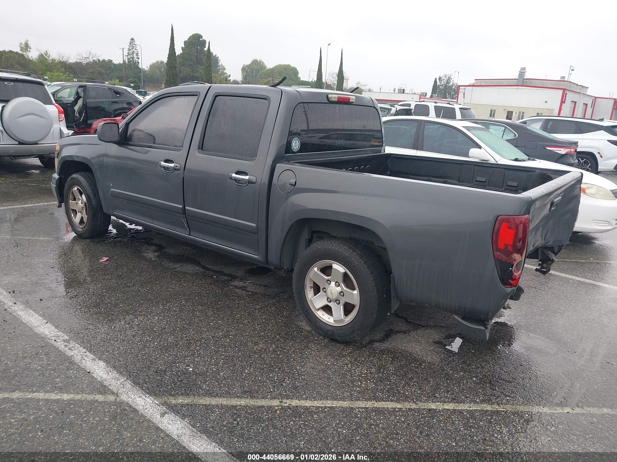 CHEVROLET COLORADO image 3