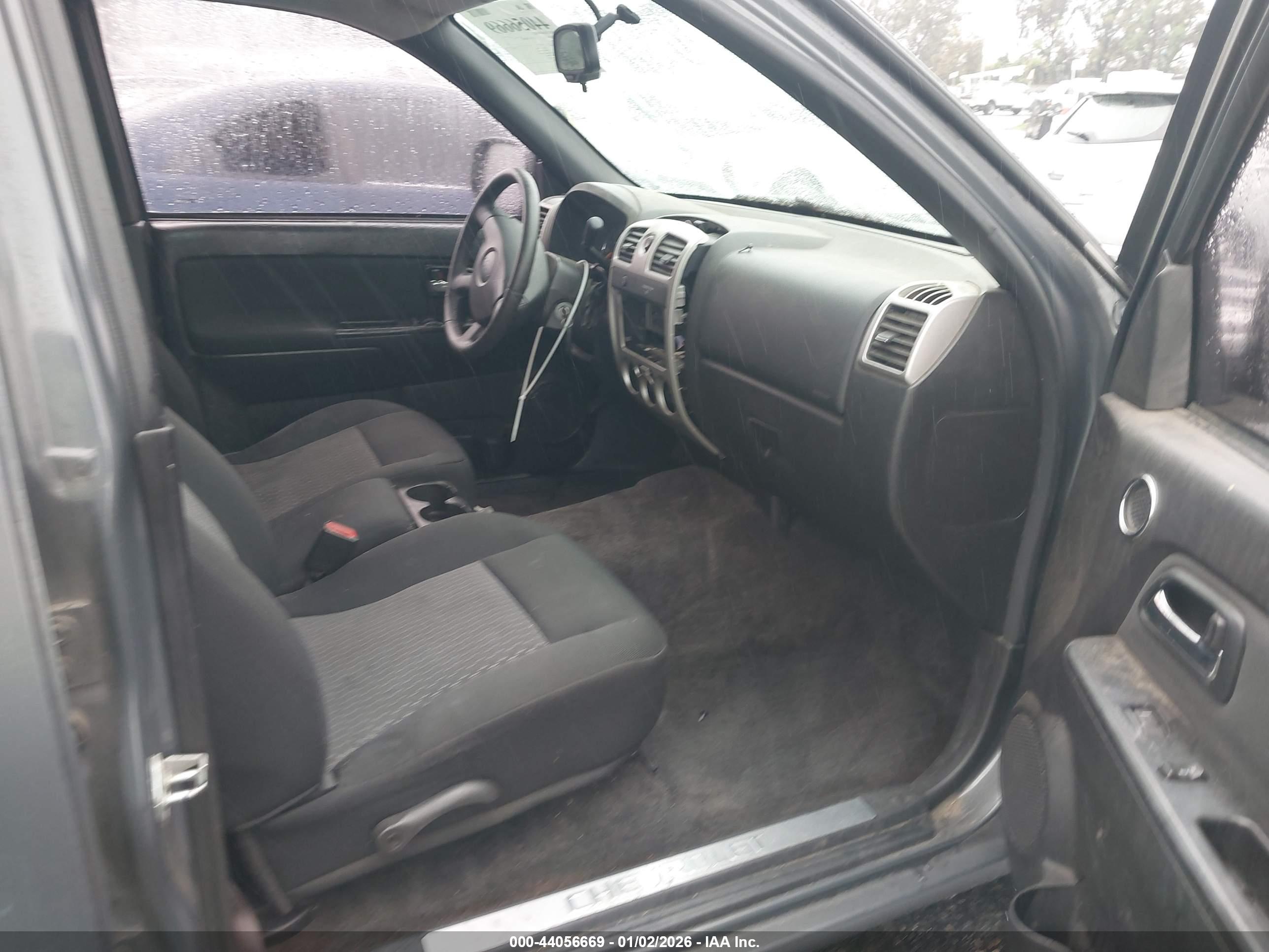 CHEVROLET COLORADO image 5