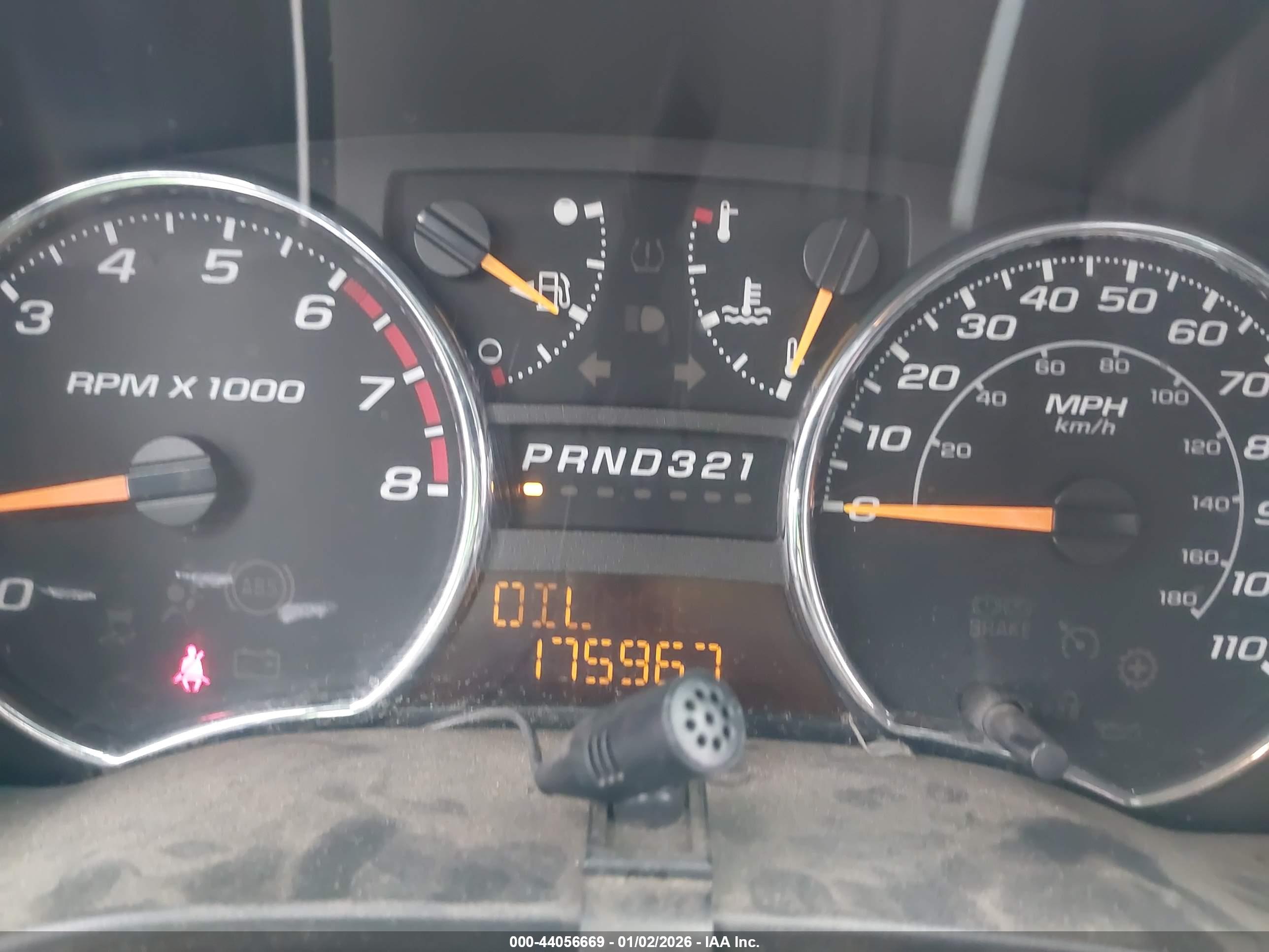 CHEVROLET COLORADO image 7