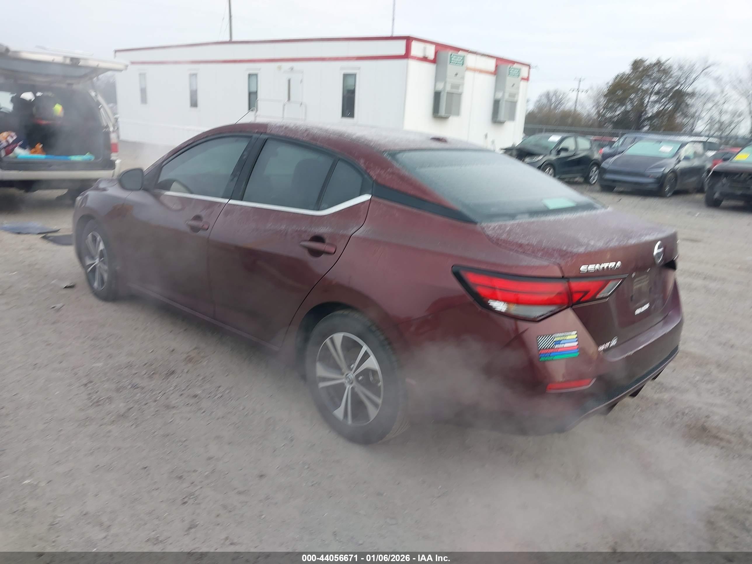 NISSAN SENTRA image 3