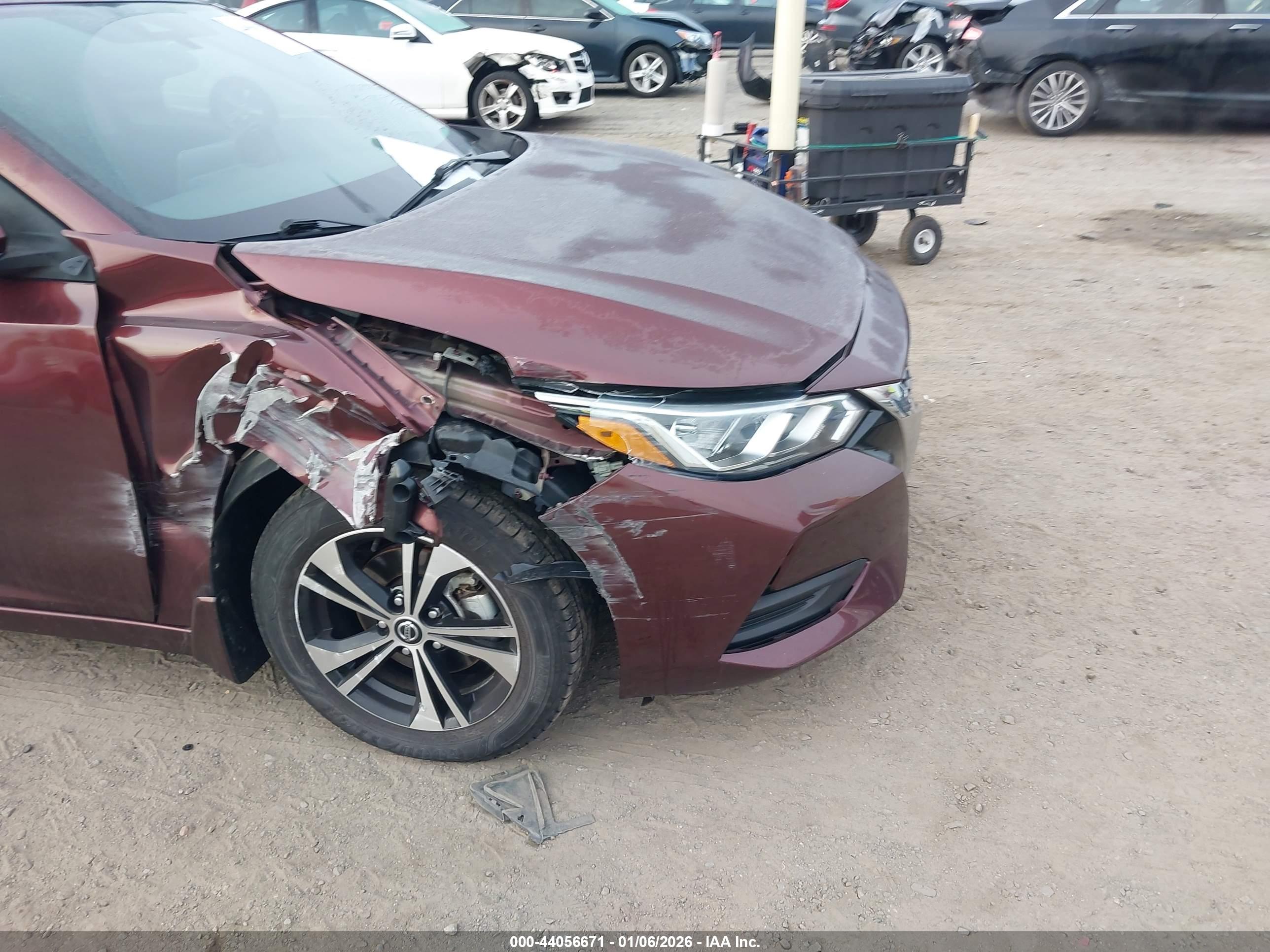 NISSAN SENTRA image 6