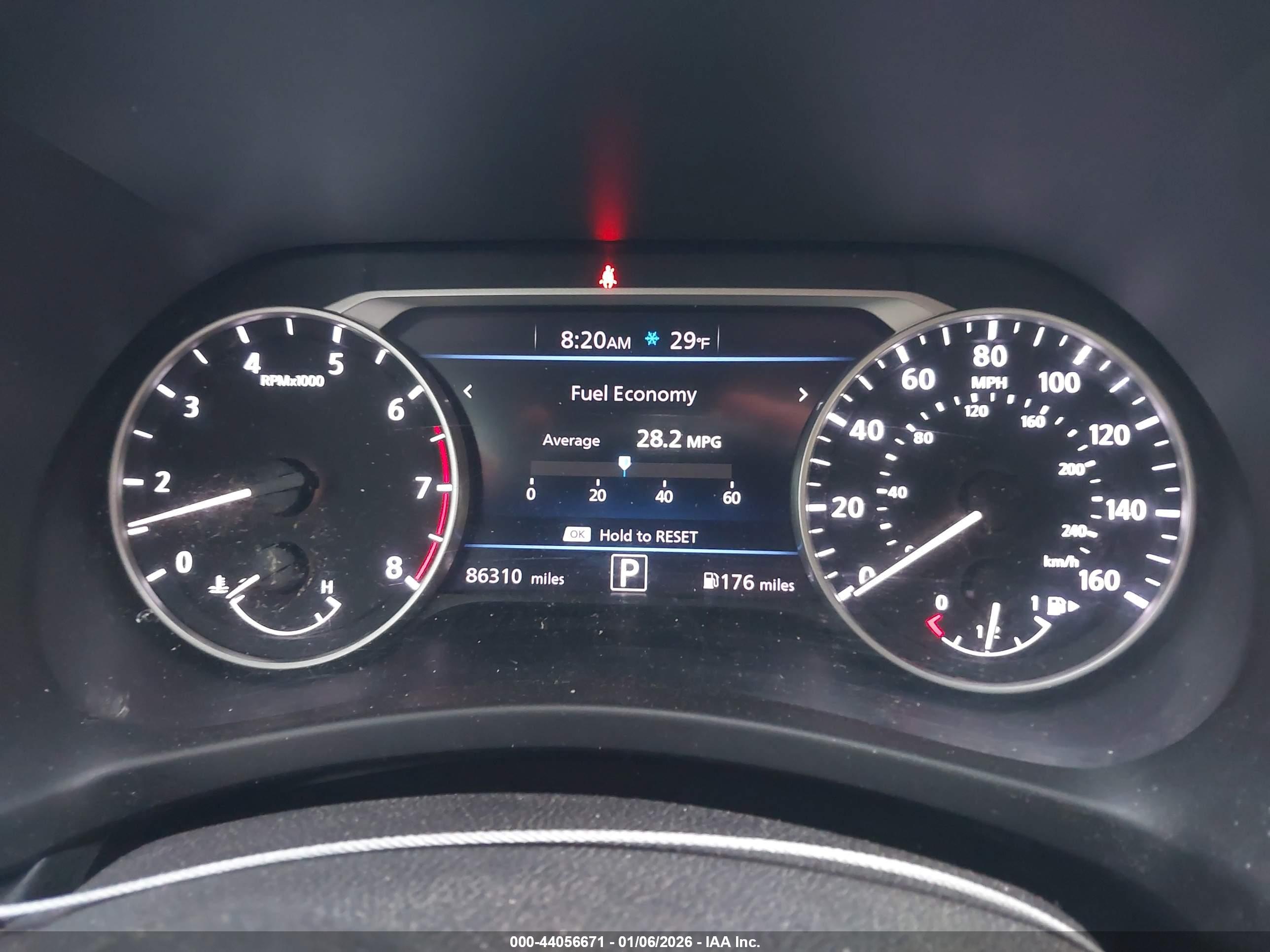 NISSAN SENTRA image 7
