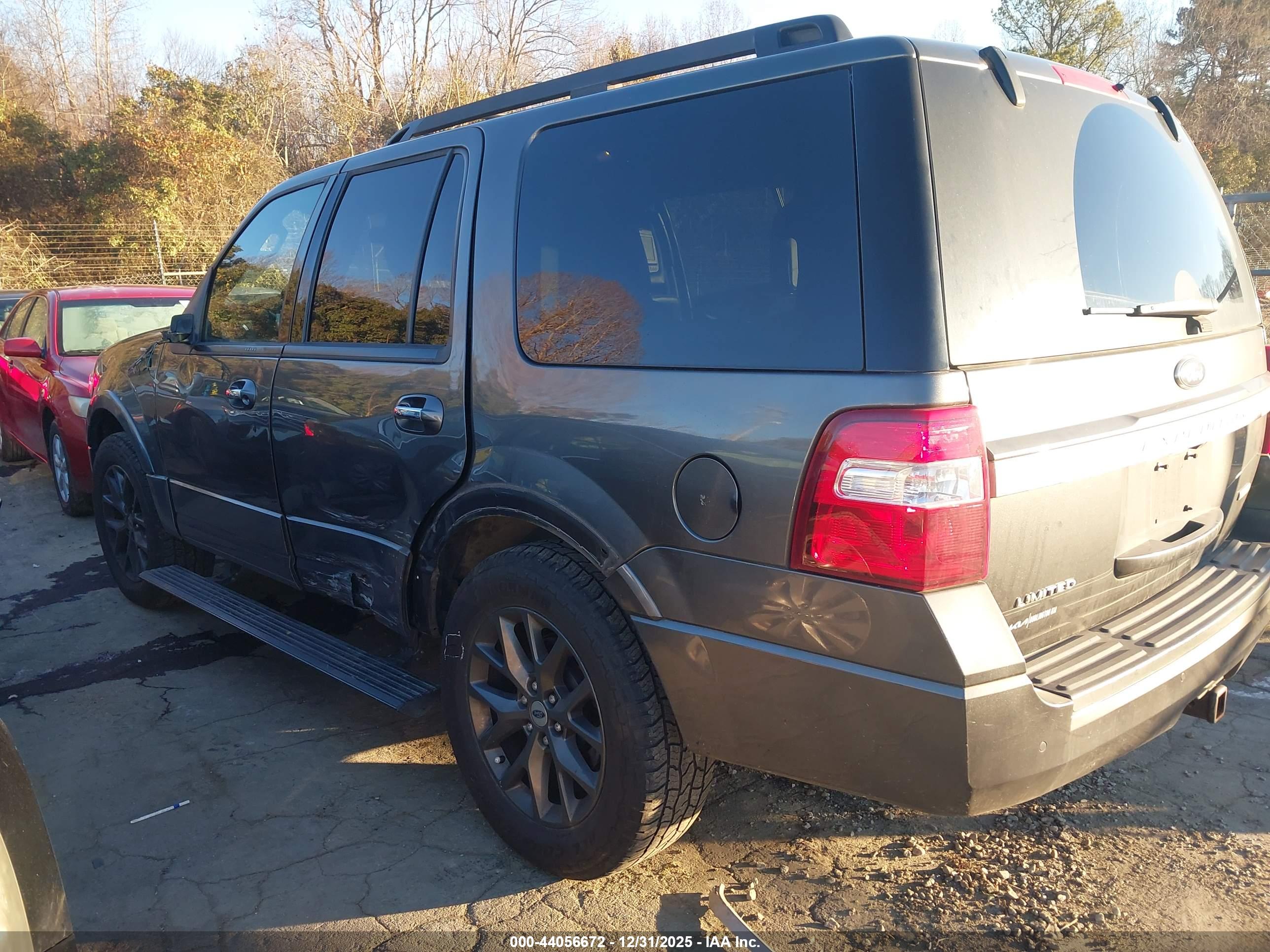 FORD EXPEDITION image 6
