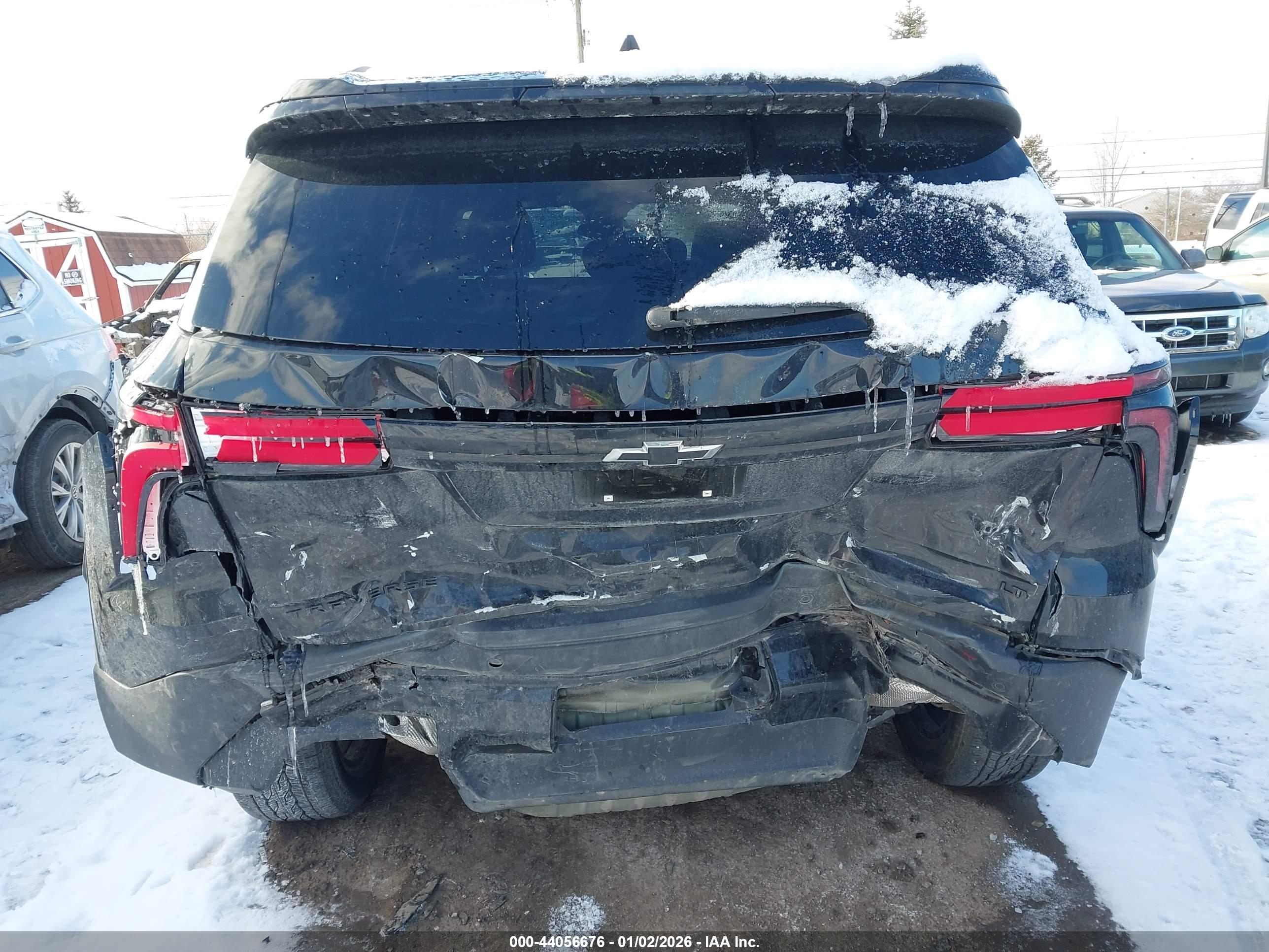 CHEVROLET TRAVERSE image 6