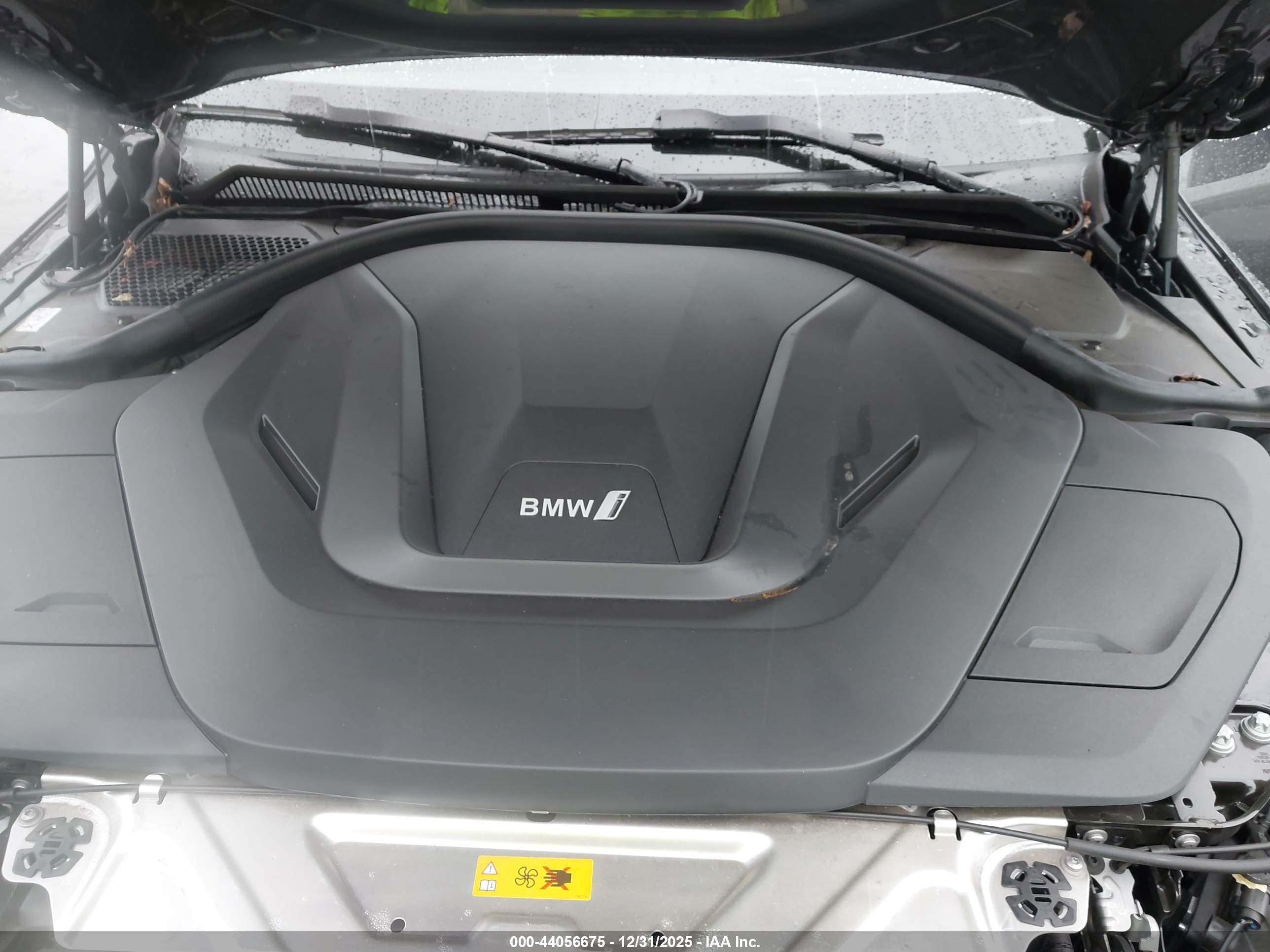 BMW I4 image 10