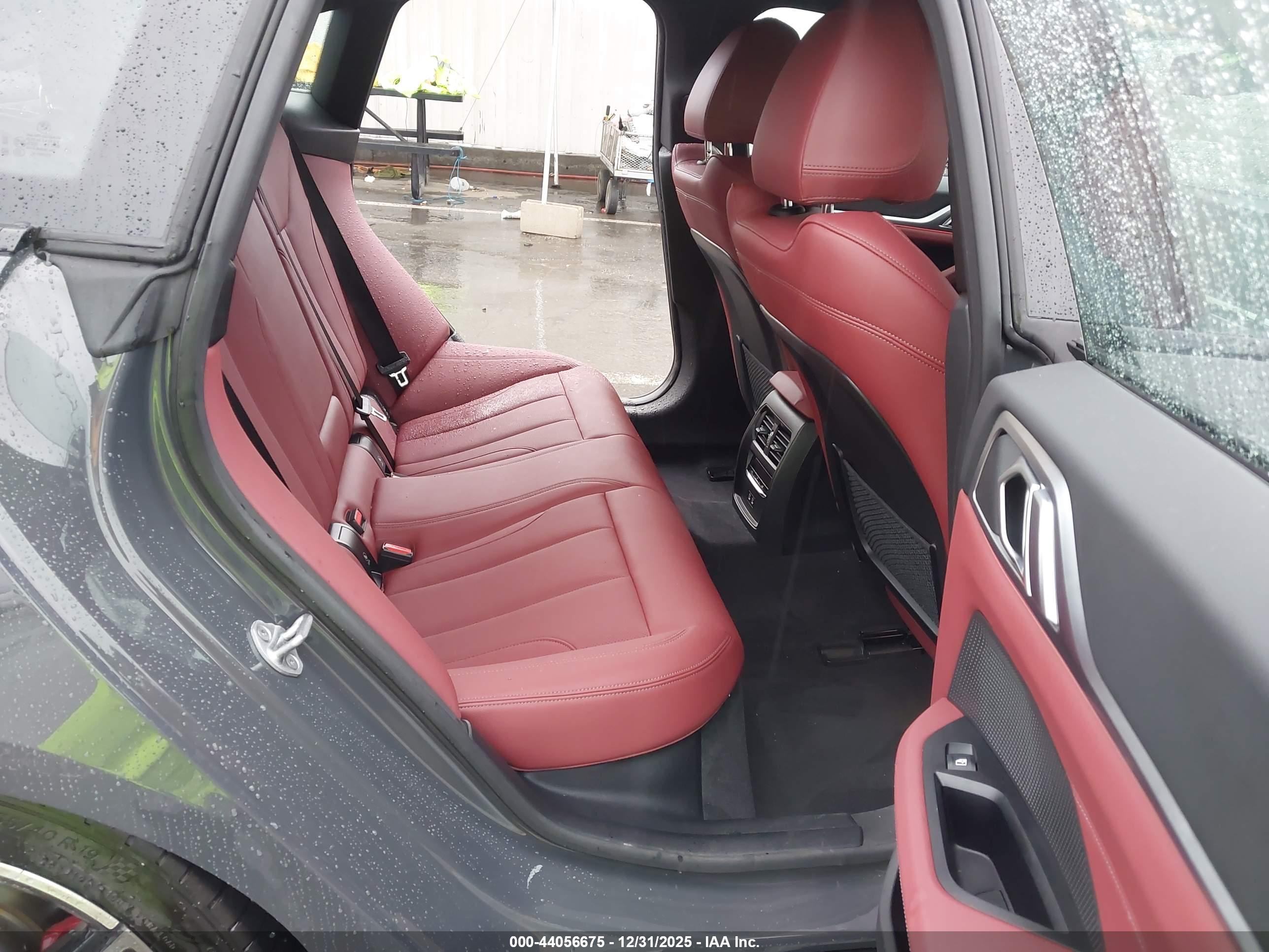 BMW I4 image 8