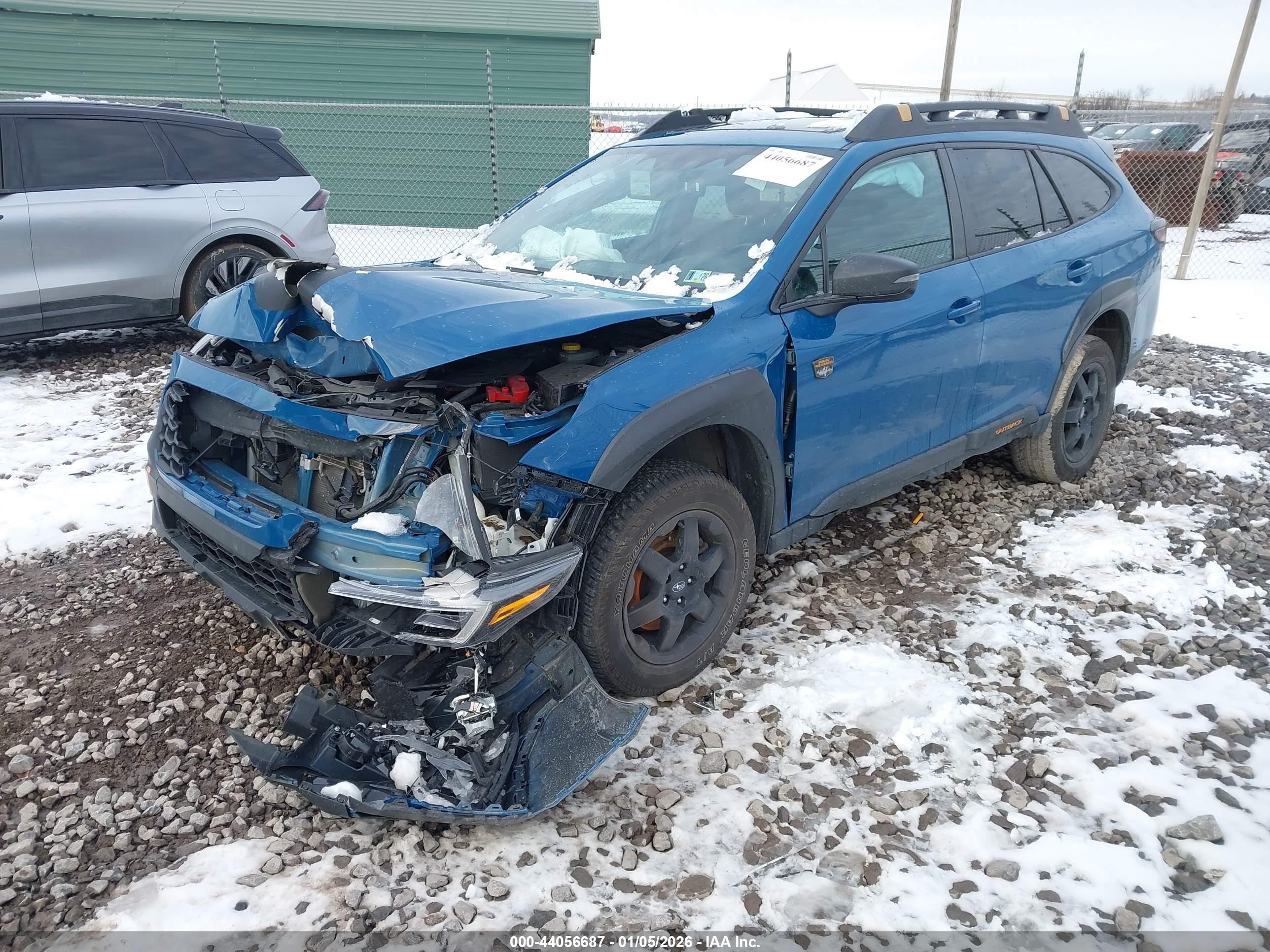 SUBARU OUTBACK image 2