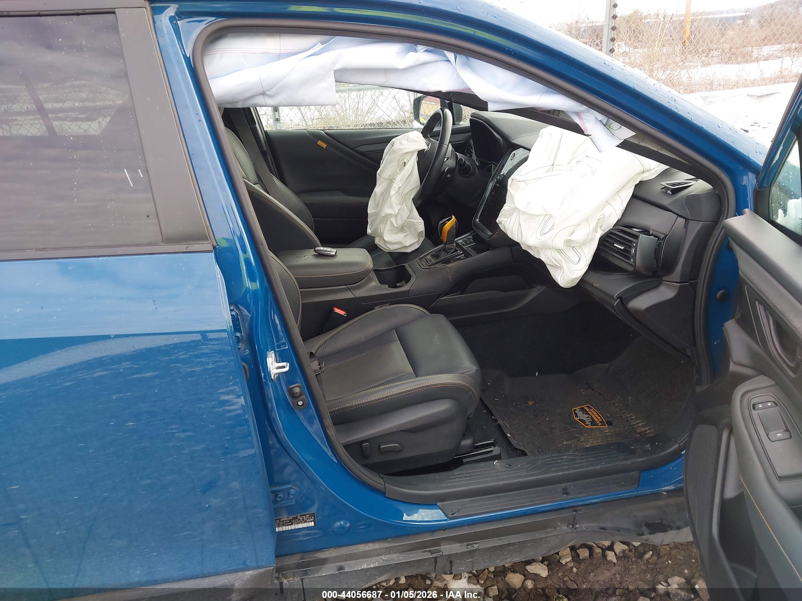 SUBARU OUTBACK image 5