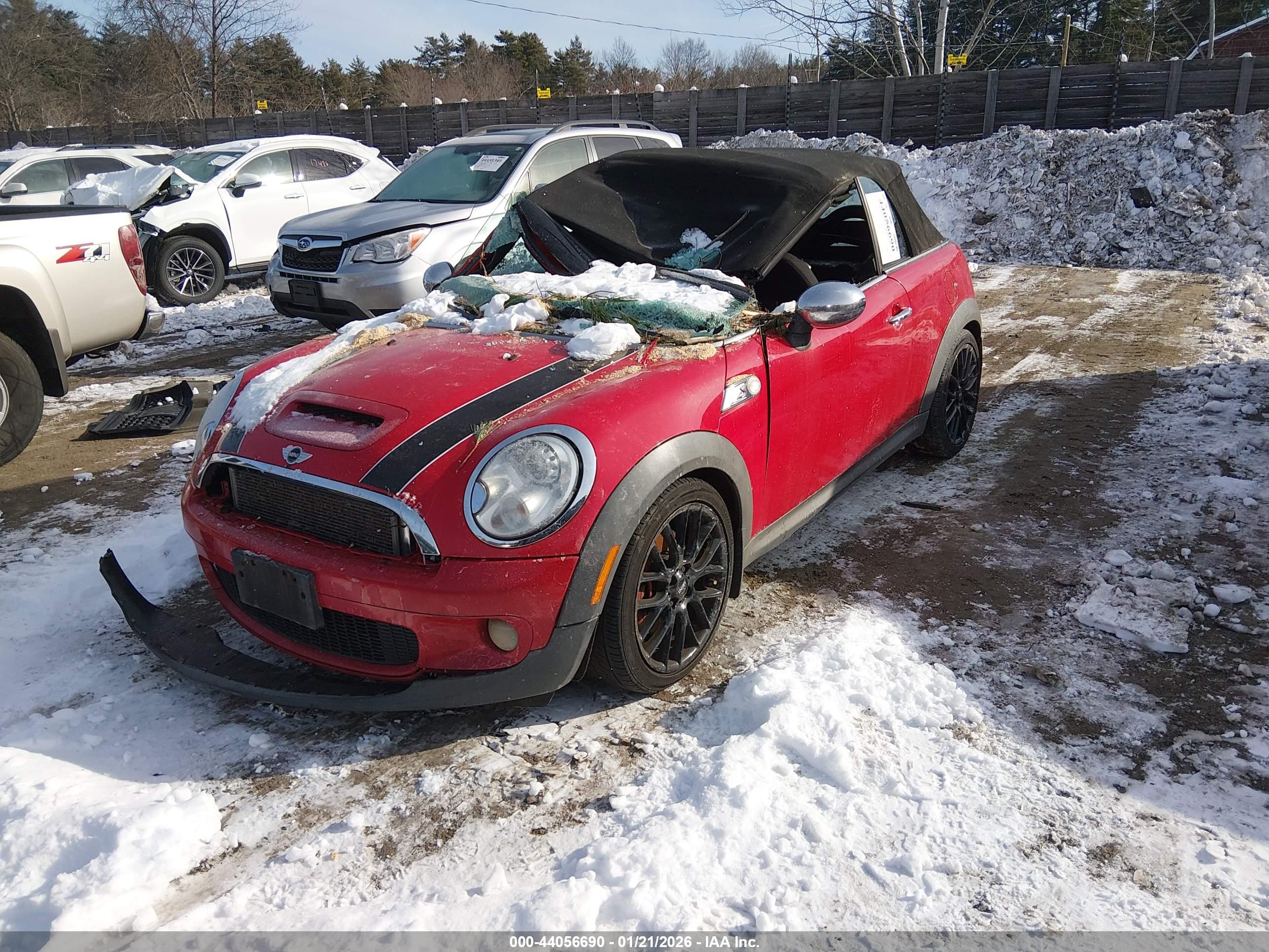 MINI COOPER image 2