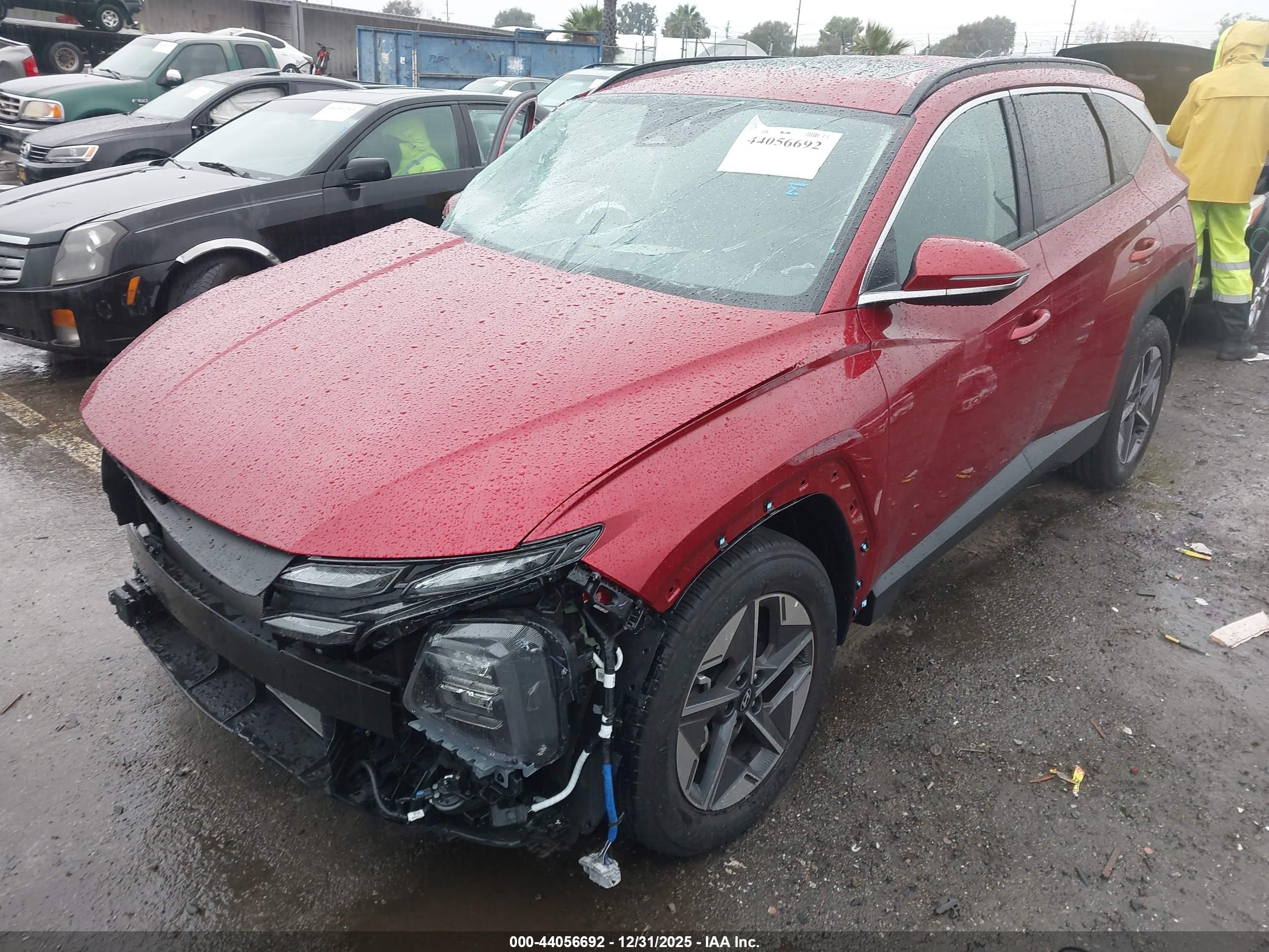 HYUNDAI TUCSON image 2