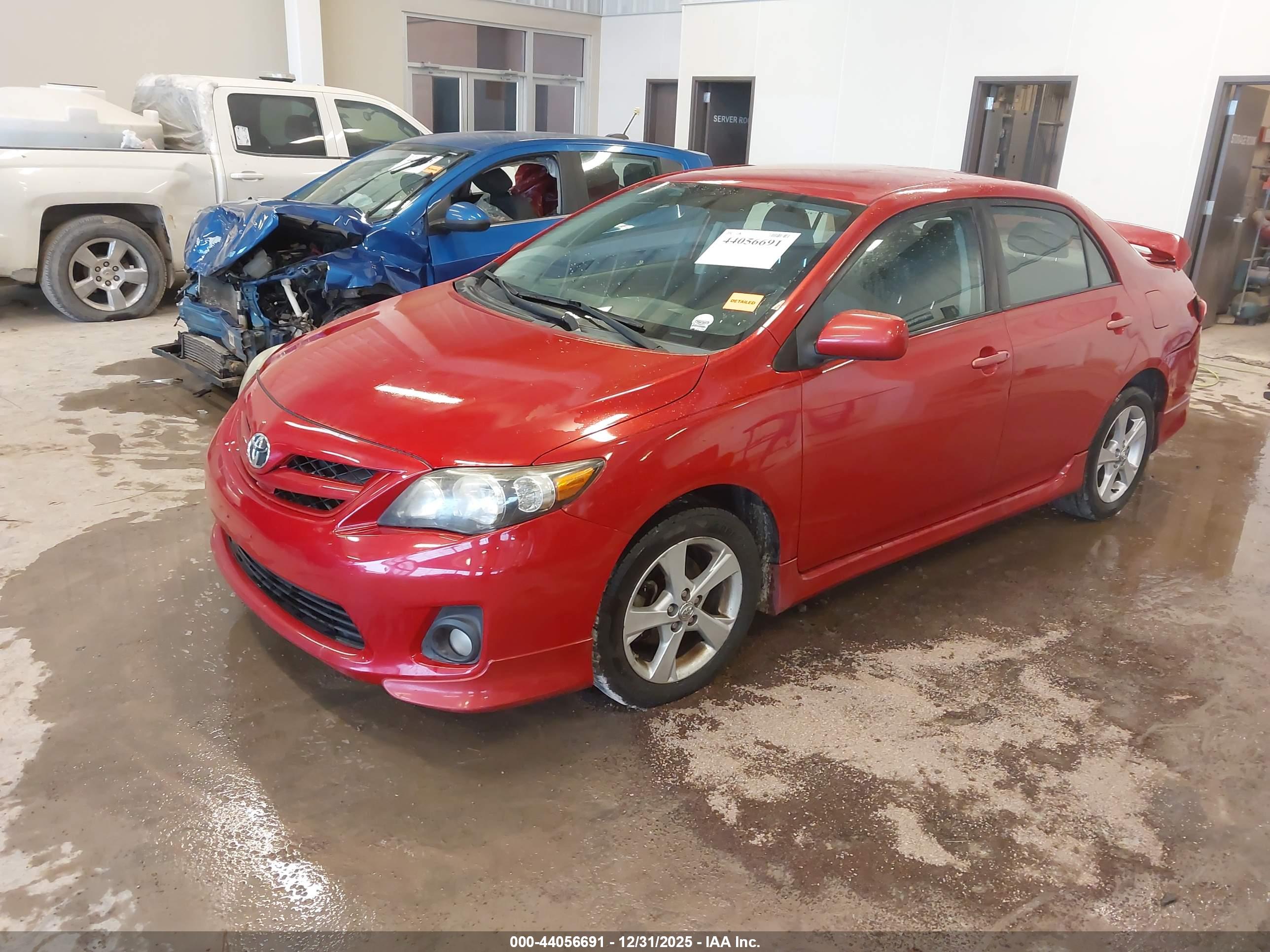 TOYOTA COROLLA image 2