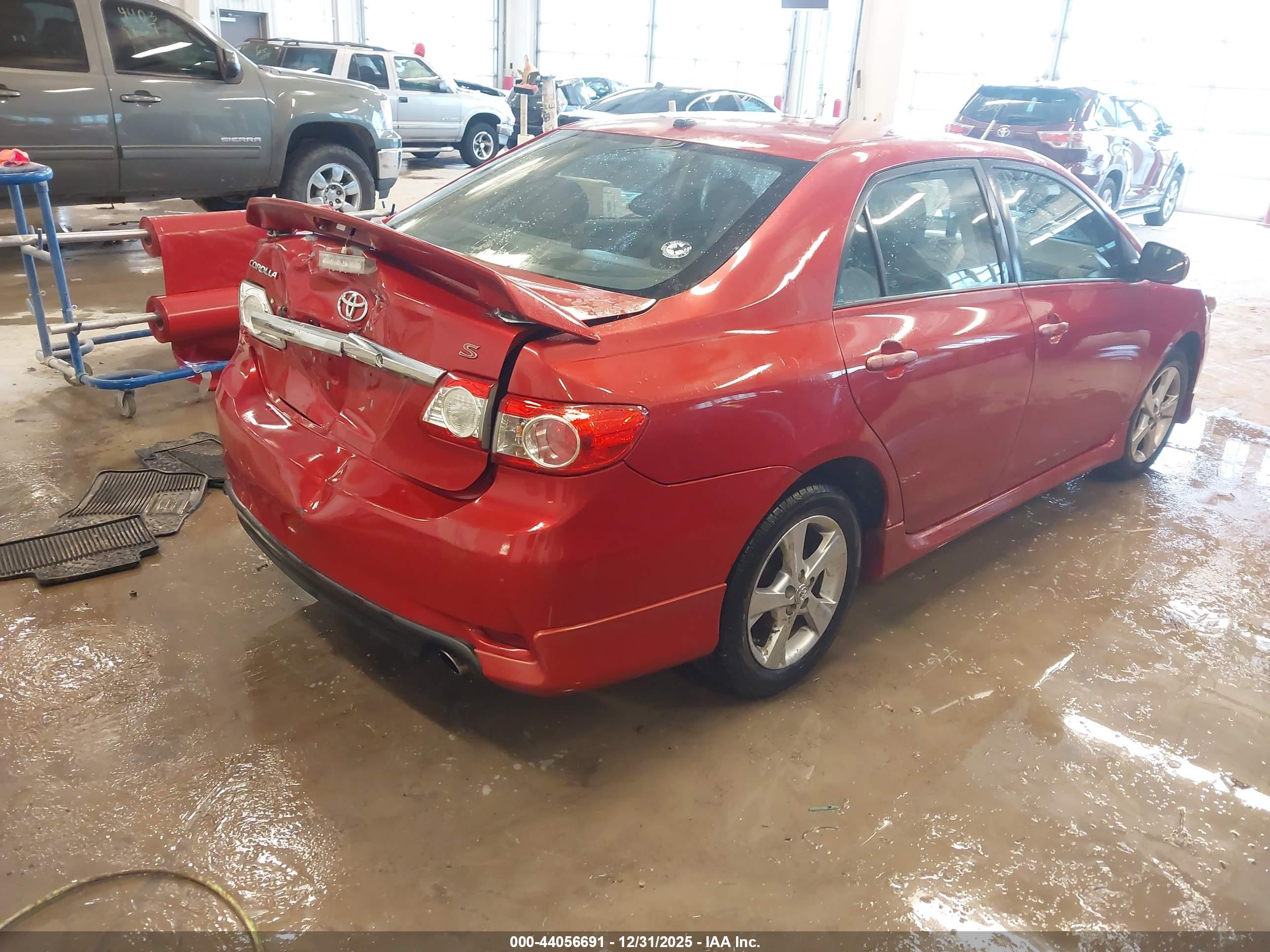 TOYOTA COROLLA image 4
