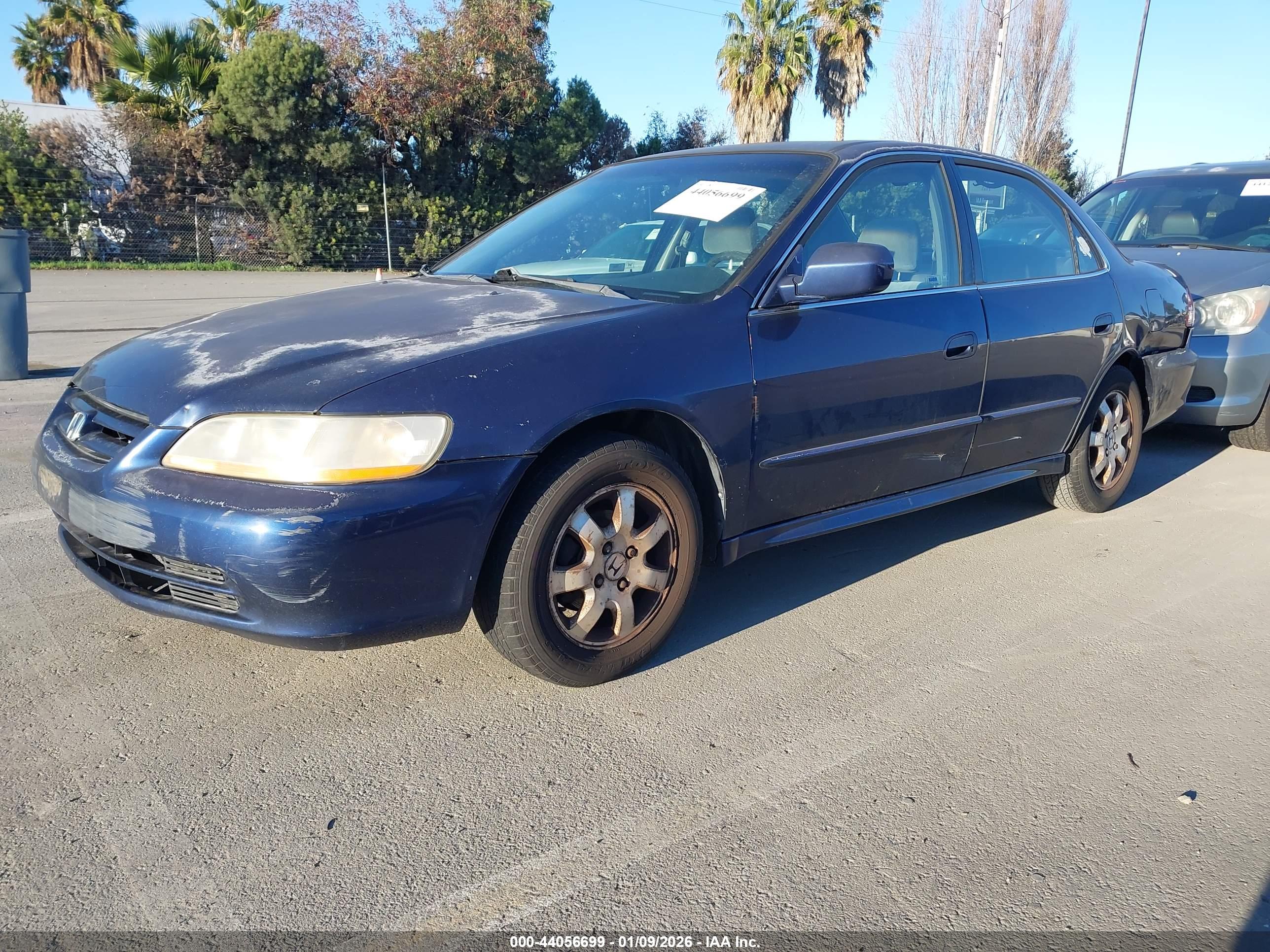 HONDA ACCORD image 2