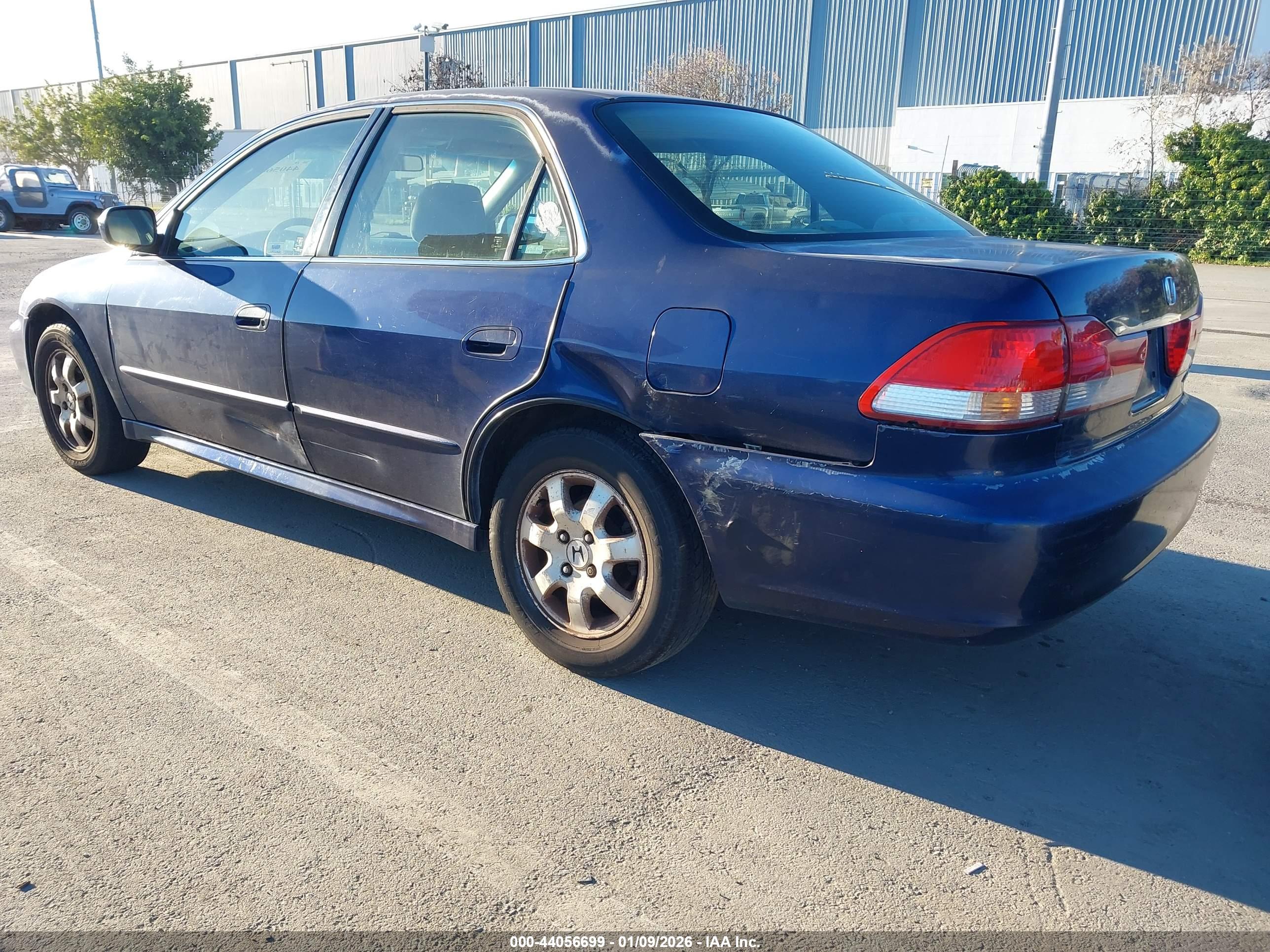 HONDA ACCORD image 3