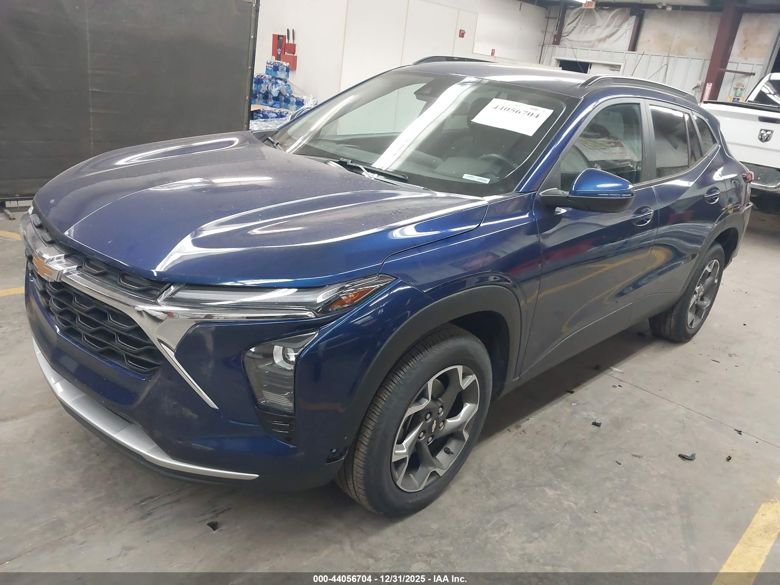 CHEVROLET TRAX image 2