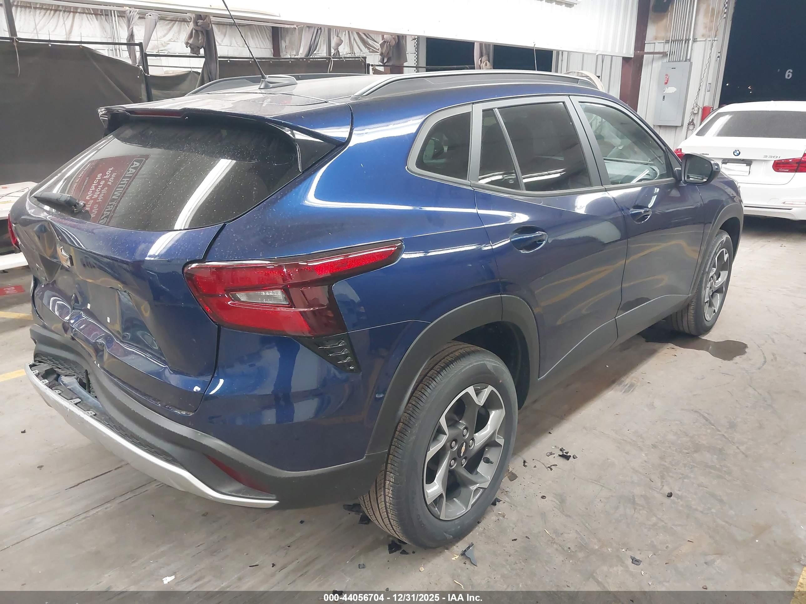 CHEVROLET TRAX image 4