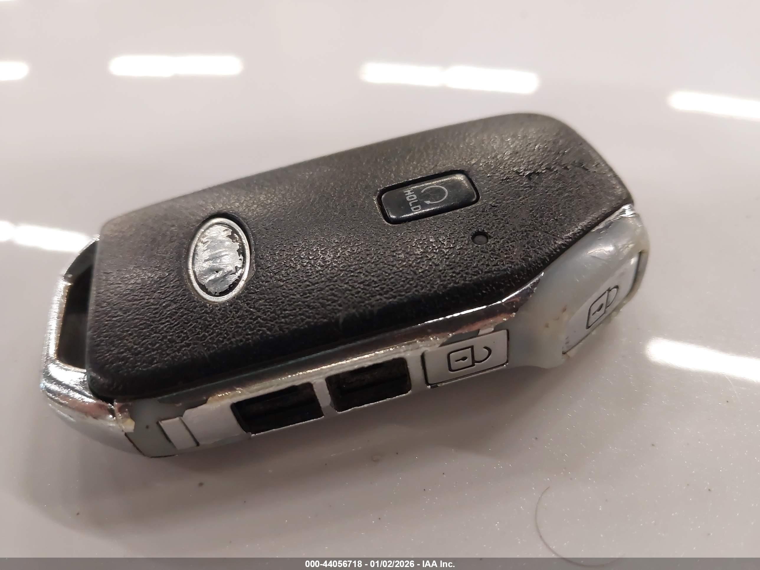 KIA K5 image 11