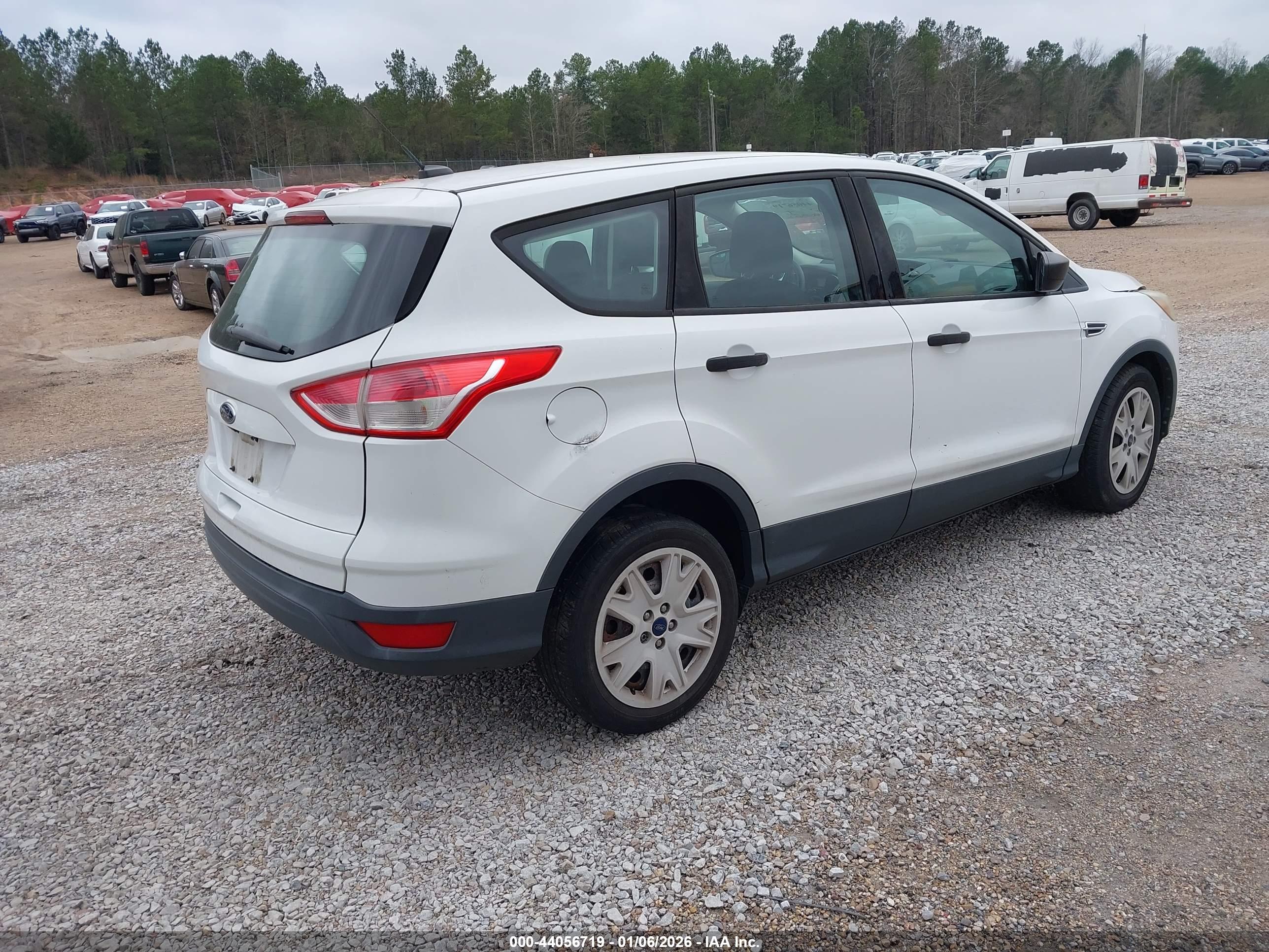 FORD ESCAPE image 4