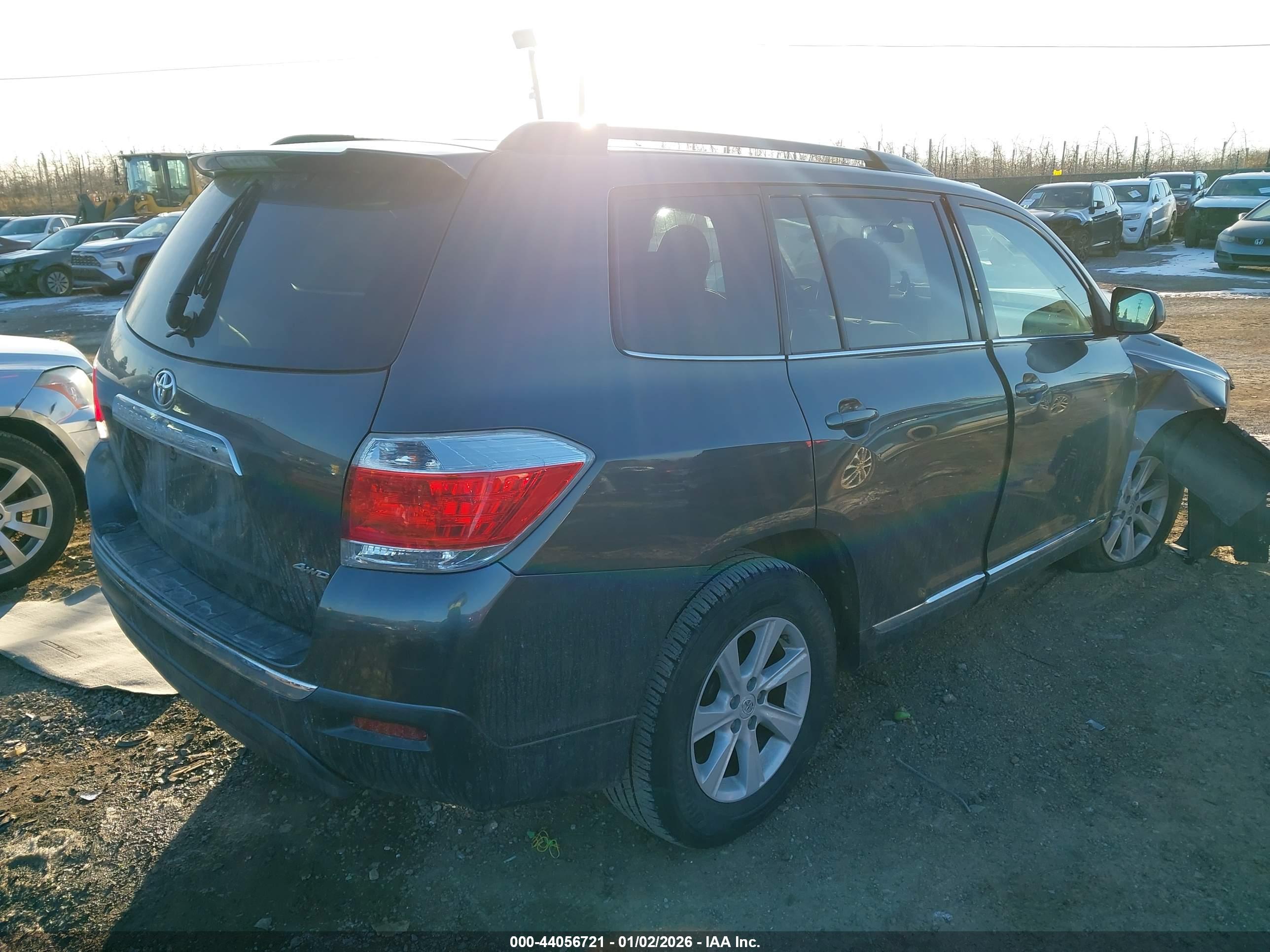 TOYOTA HIGHLANDER image 4