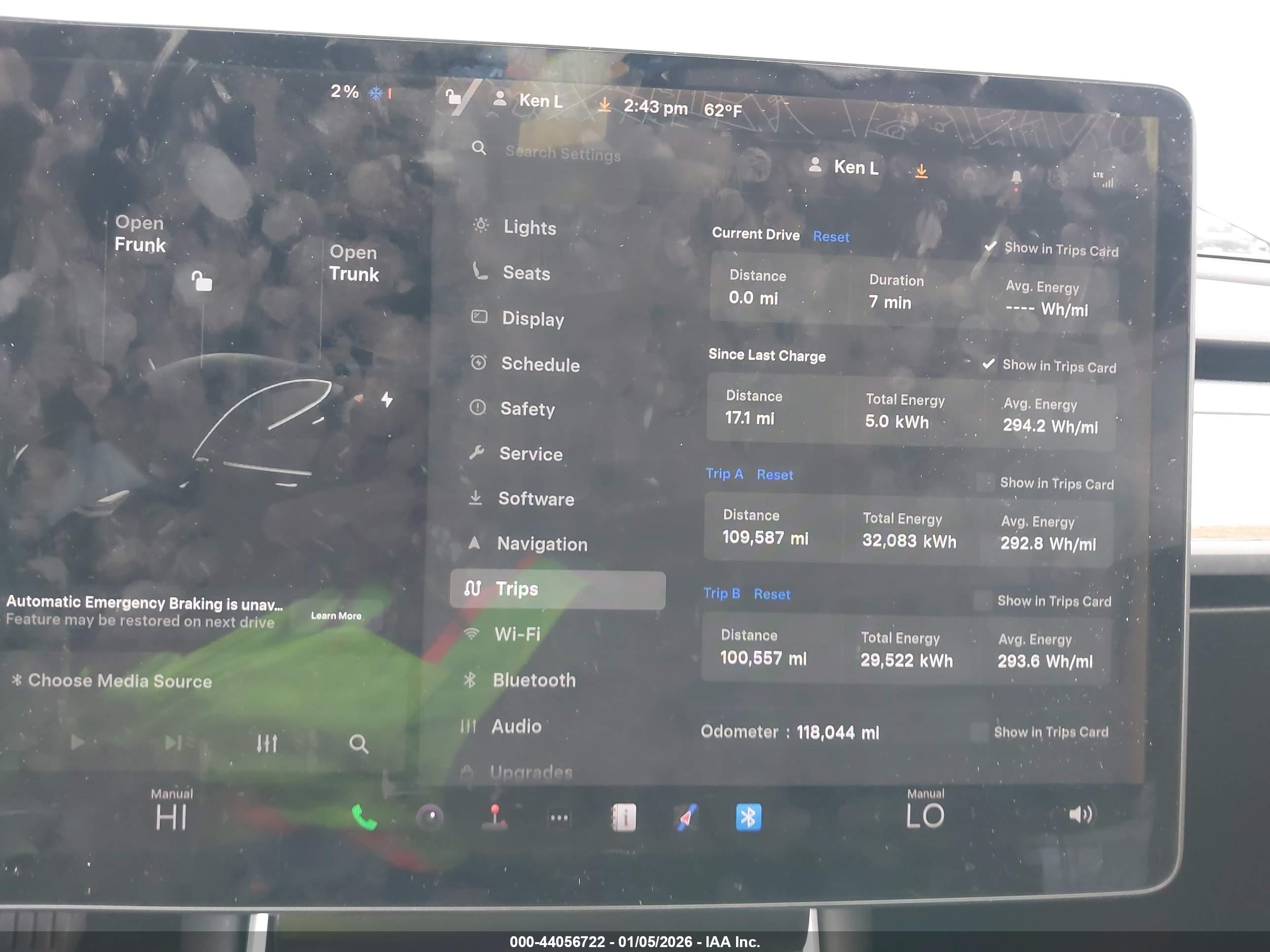 TESLA MODEL image 7