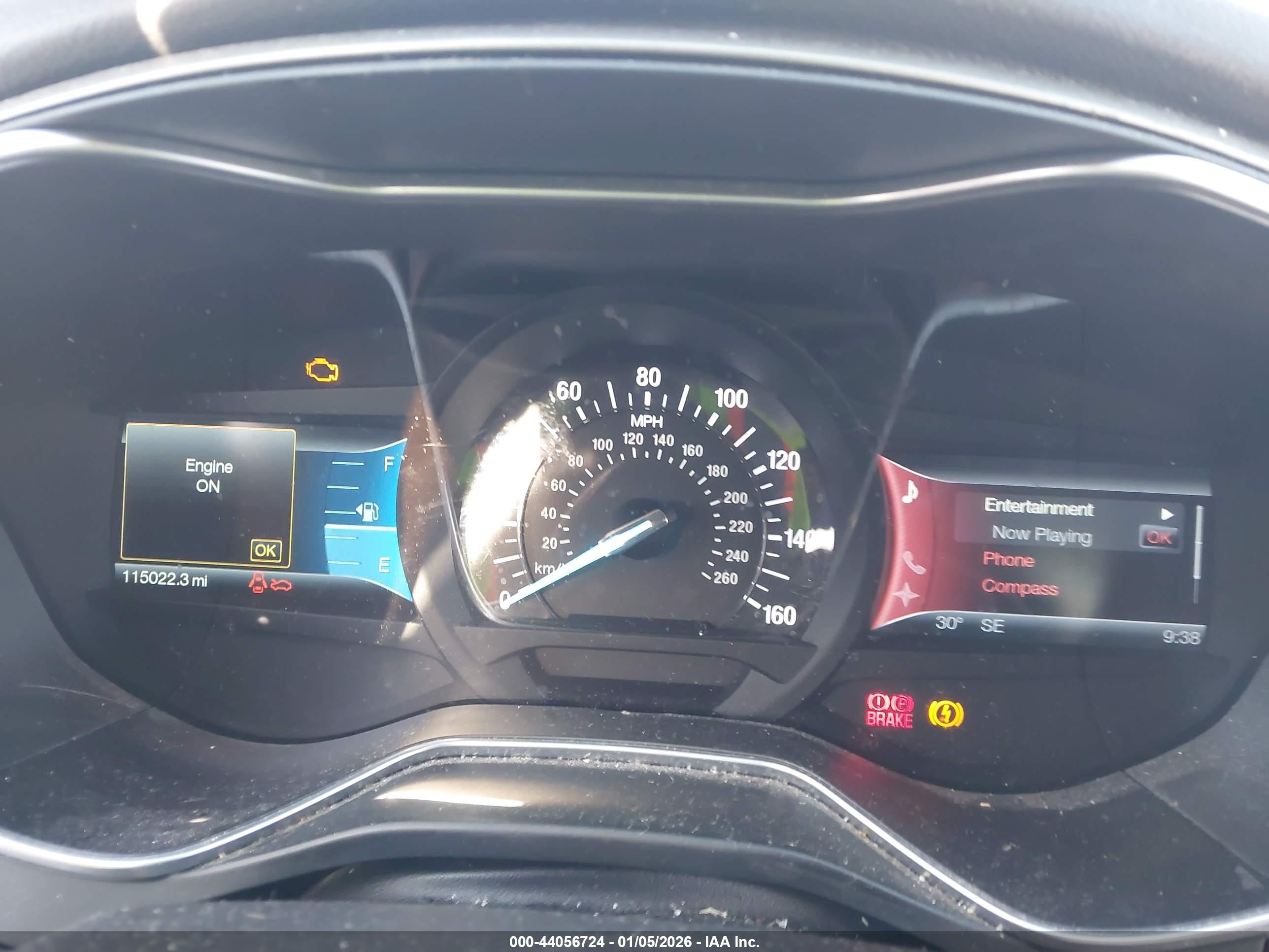 FORD FUSION image 7