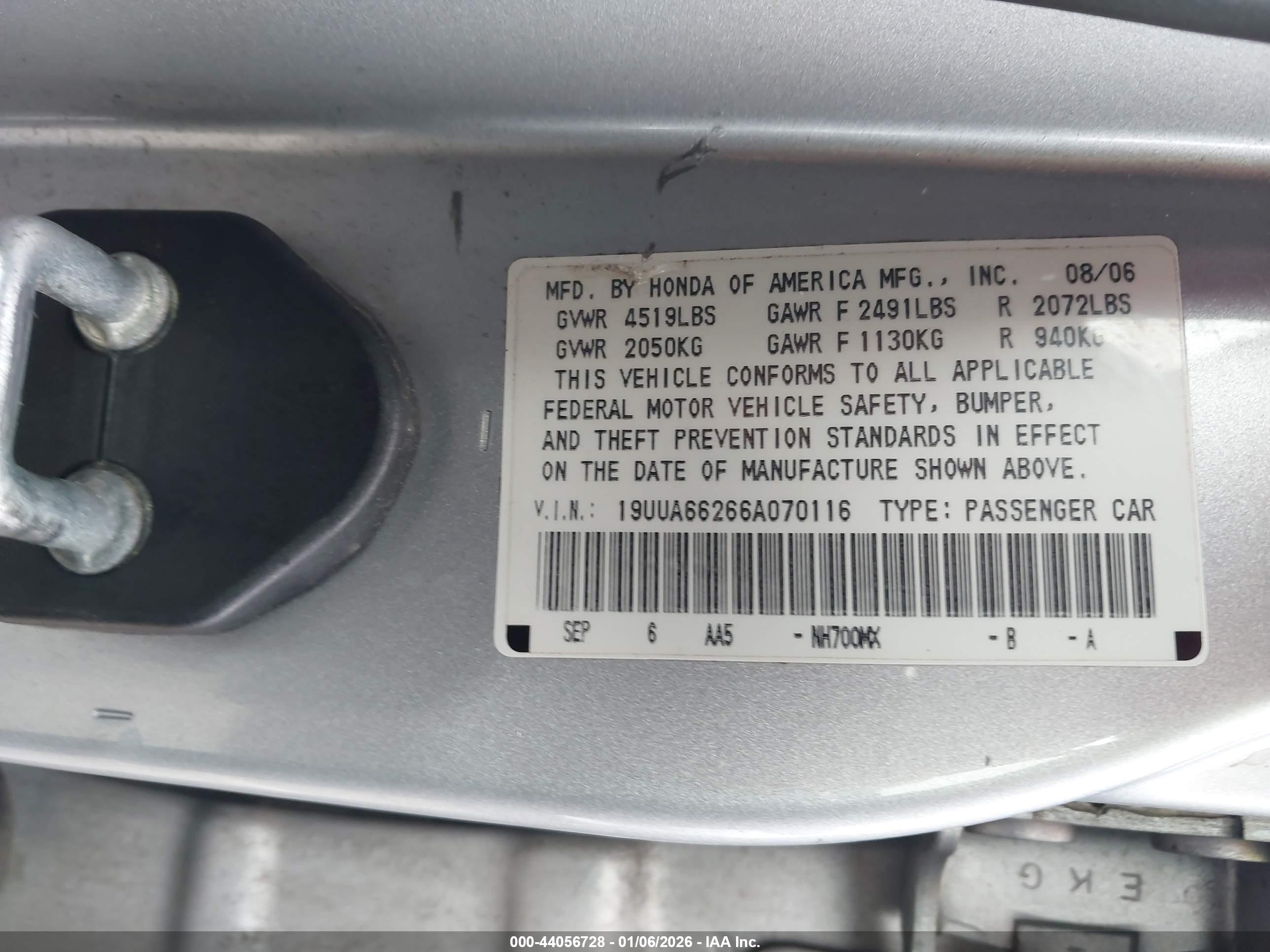 ACURA TL image 9