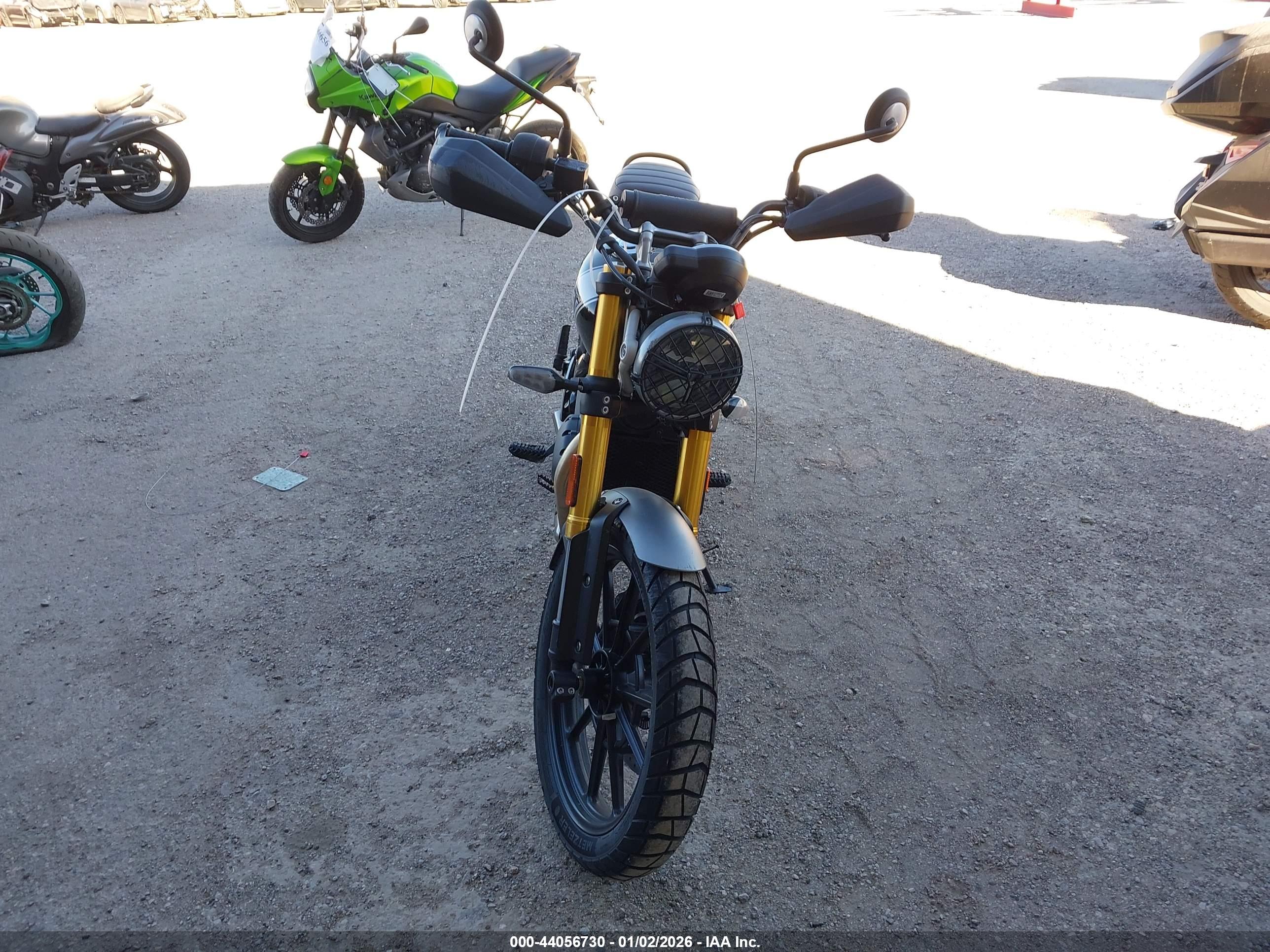 TRIUMPH MOTORCYCLE image 5