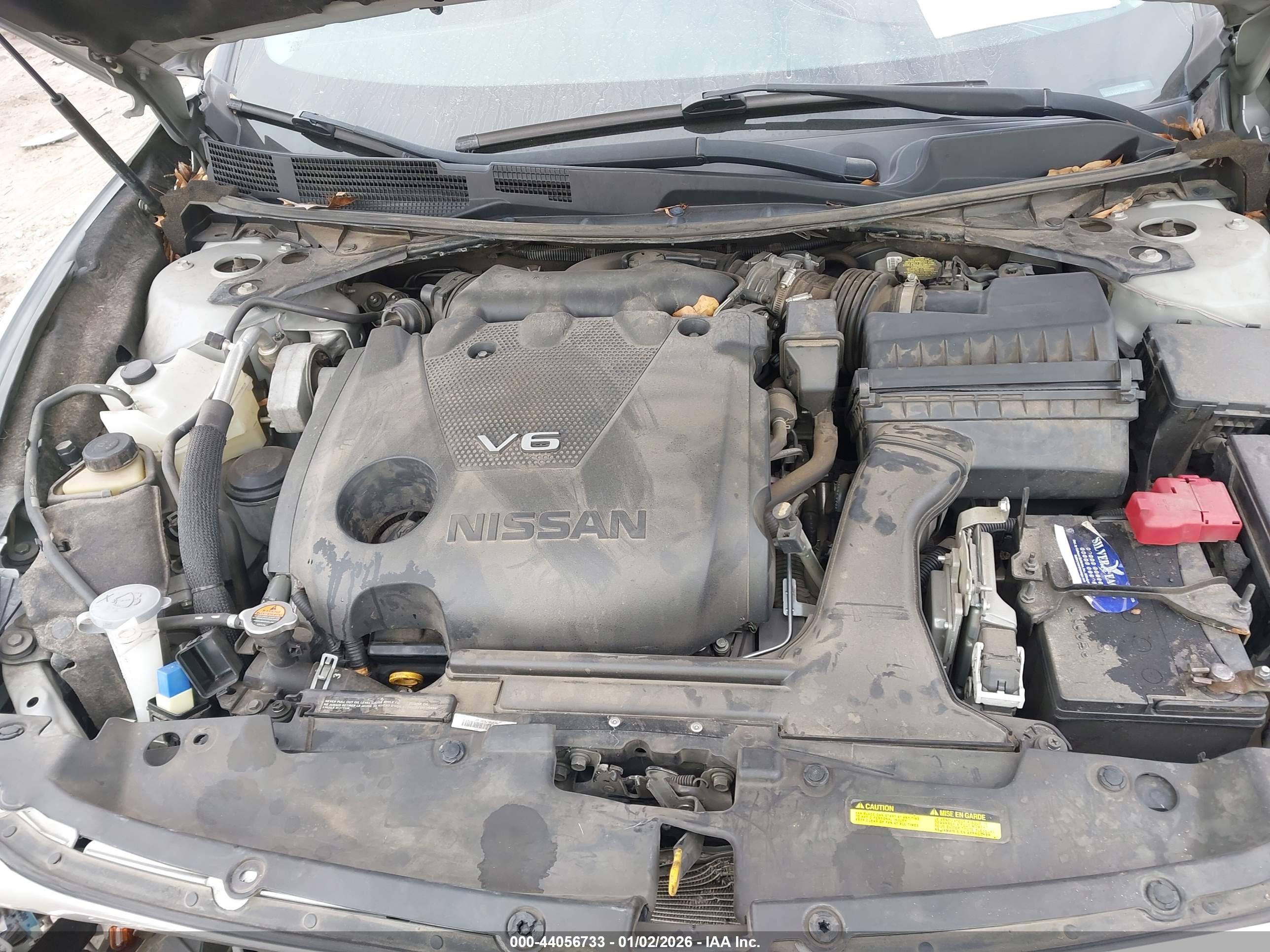 NISSAN MAXIMA image 10