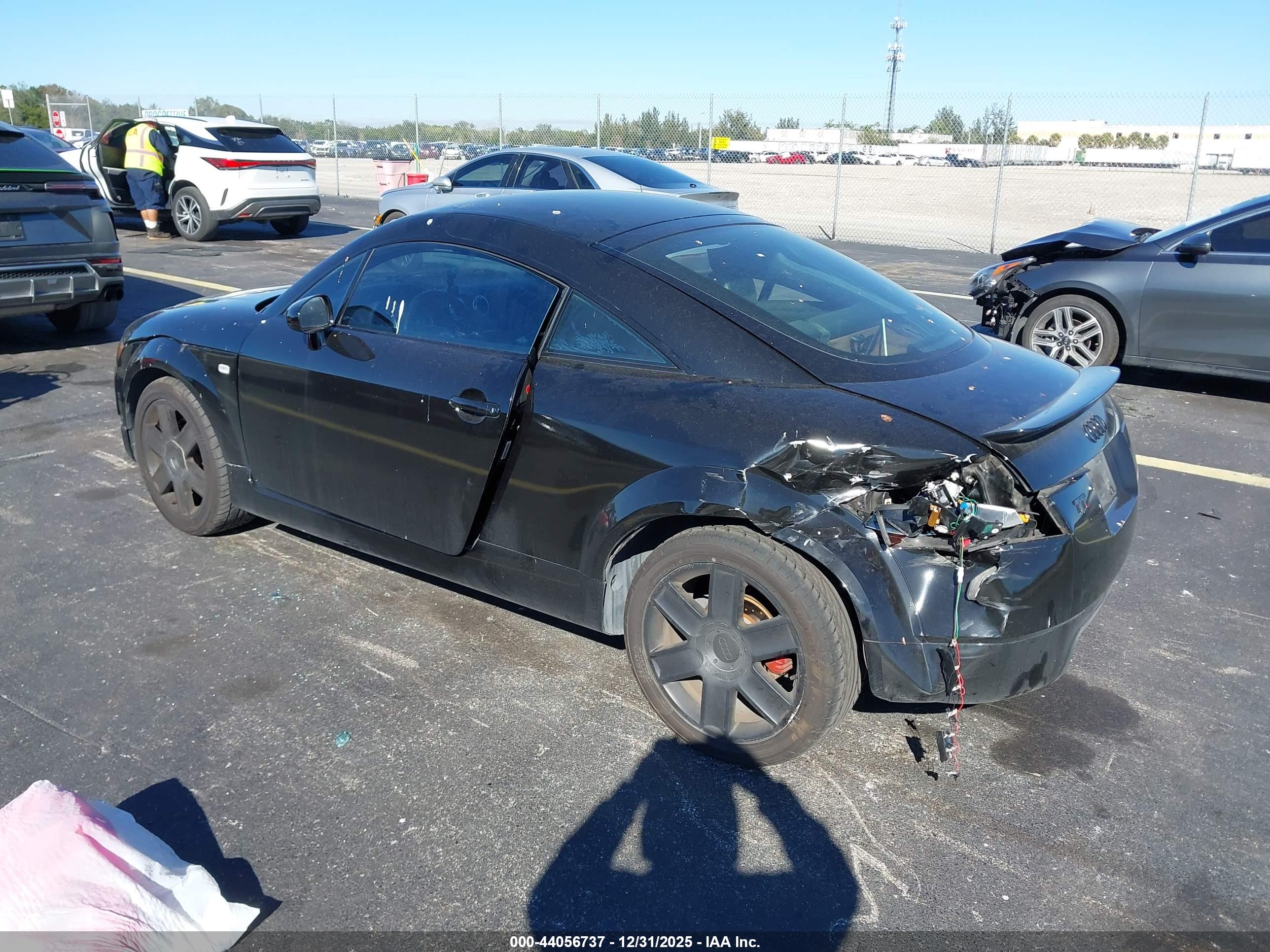 AUDI TT image 3
