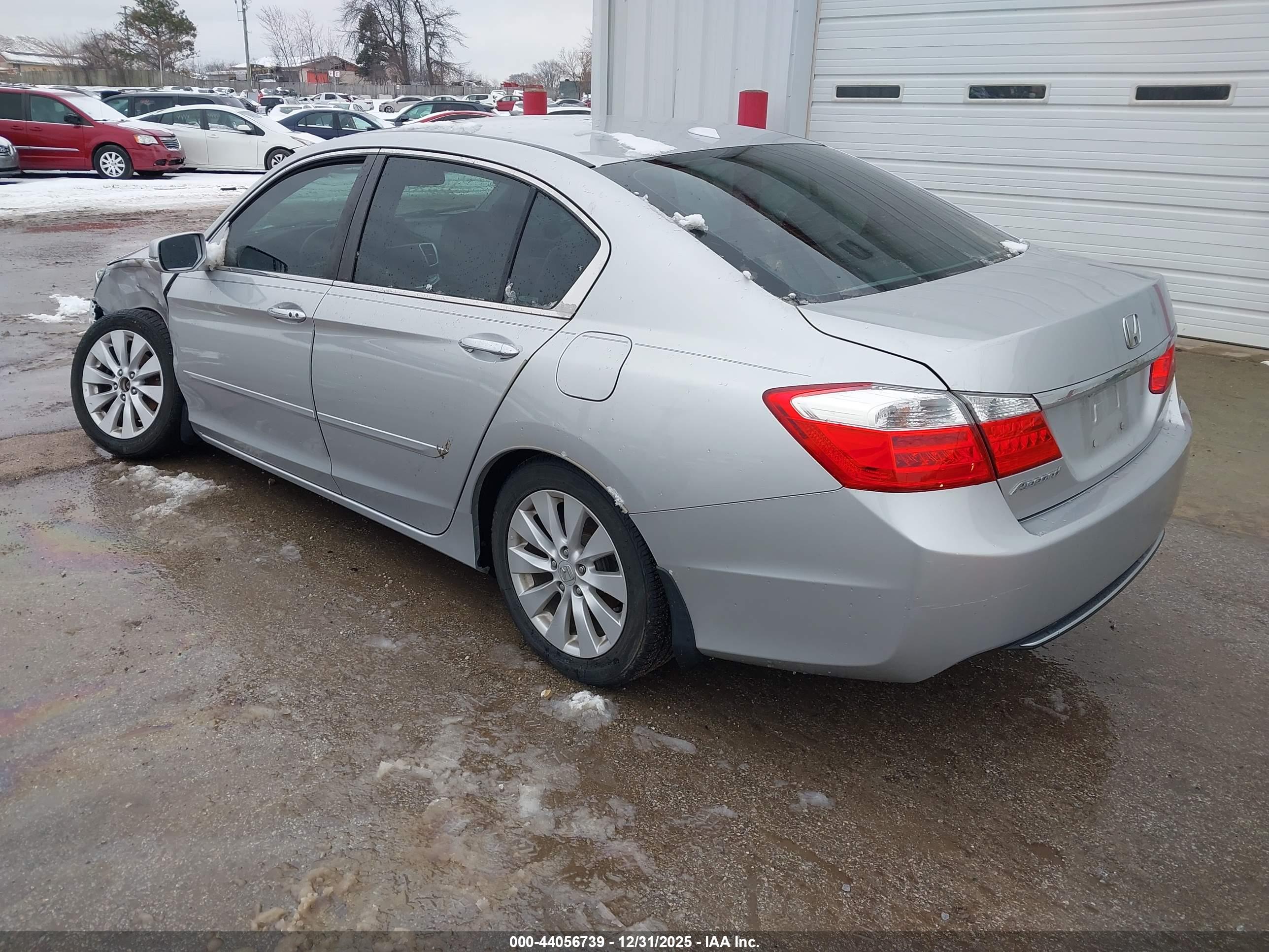 HONDA ACCORD image 3