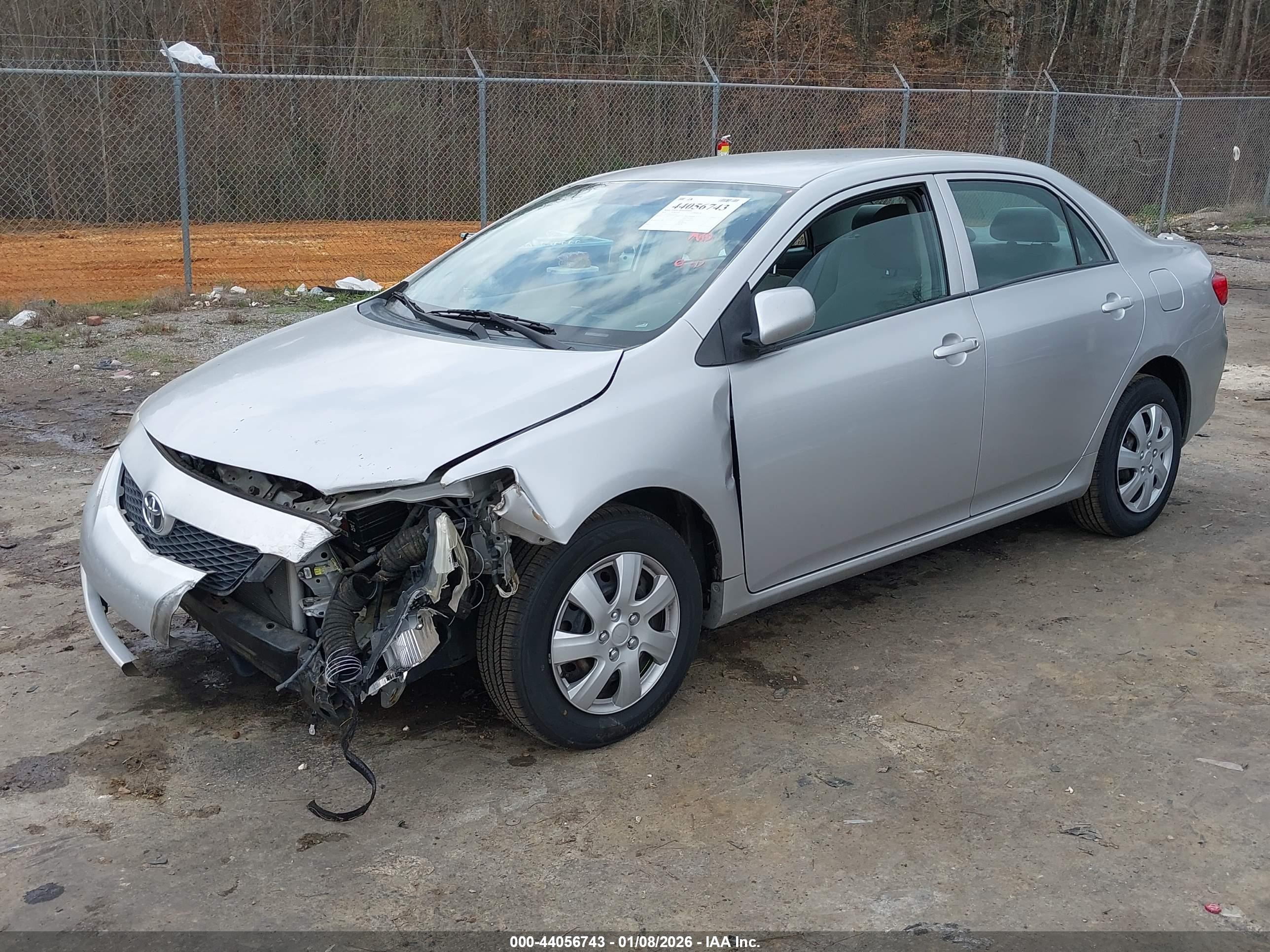 TOYOTA COROLLA image 2
