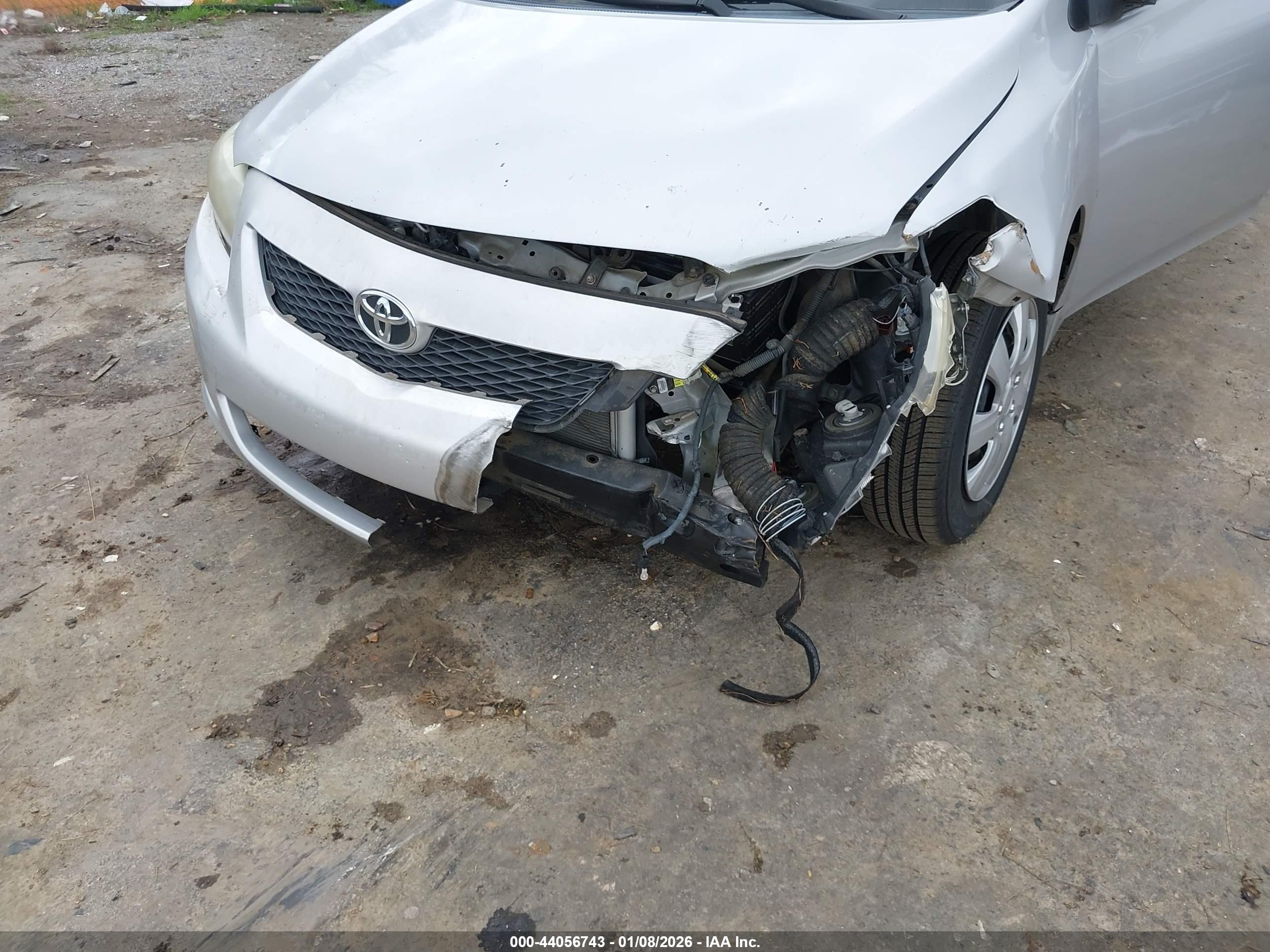 TOYOTA COROLLA image 6