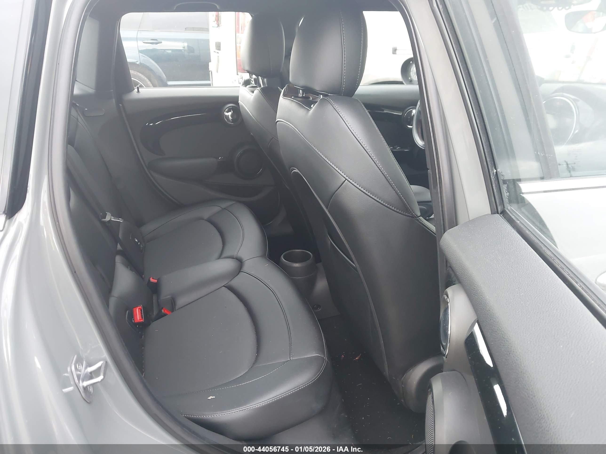 MINI HARDTOP image 8